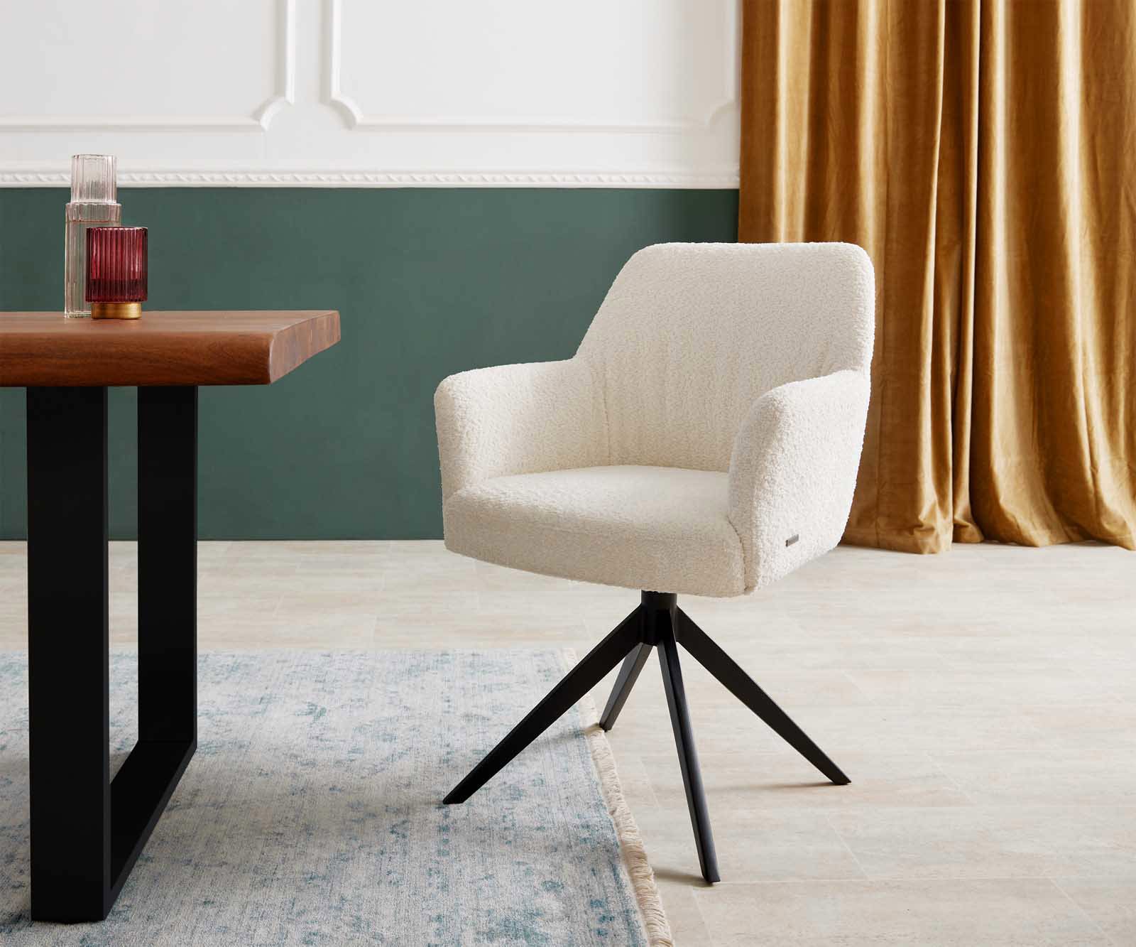 Draaistoel Xana-Flex met armleuning bouclé wit kruisframe breed zwart 360° draaibaar pocketveer kern Draaistoel Xana-Flex met armleuning bouclé wit kruisframe breed zwart 360° draaibaar pocketveer kern