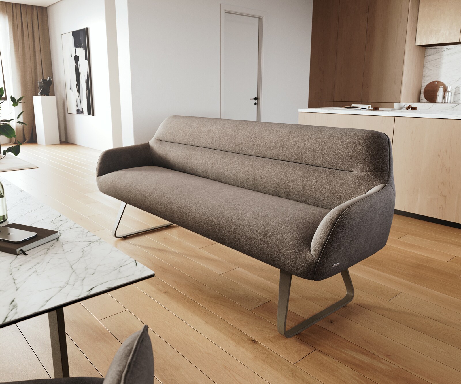 Eetkamerbank Taya-Flex 200 cm zachte stof met structuur taupe platte sledebasis afwerking met titaniumeffect pocketvering 1