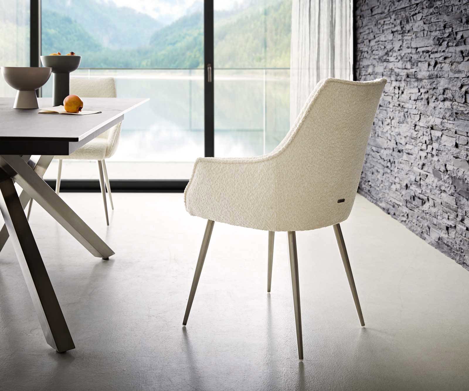 Eetkamerstoel Alja-Flex met armleuning bouclé wit 4-poot conisch roestvrij staal pocketveer kern 4 Eetkamerstoel Alja-Flex met armleuning bouclé wit 4-poot conisch roestvrij staal pocketveer kern 4