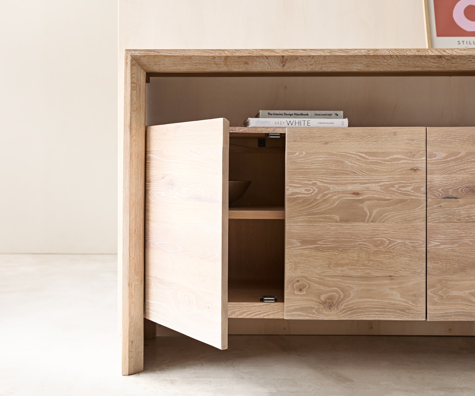 Dressoir Assuan 175 cm Gekalkte eik 4 deuren 1 vak 4 Dressoir Assuan 175 cm Gekalkte eik 4 deuren 1 vak 4