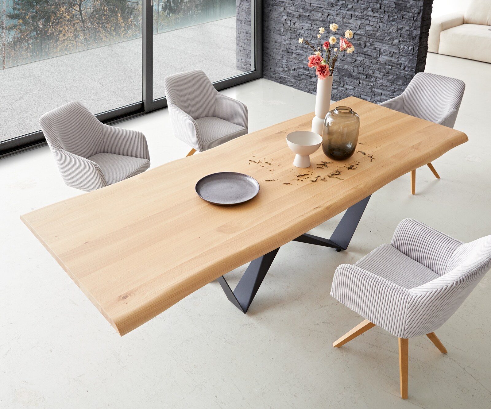 Eettafel Edge 260x100 eiken natuur Spider staal  zwart  Live-Edge 3