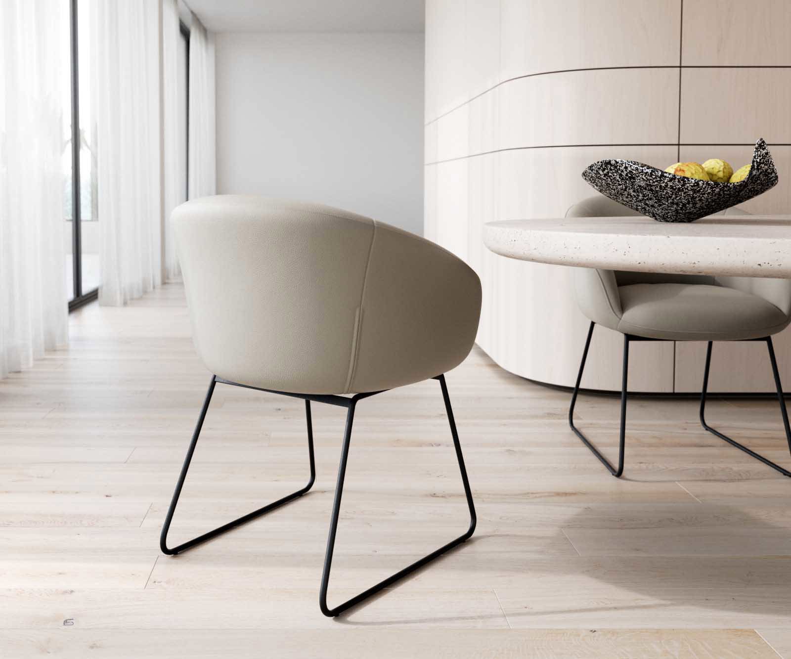 Eetkamerstoel Vinka-Flex met armleuning echt leer mud slipframe zwart pocketveer kern 4 Eetkamerstoel Vinka-Flex met armleuning echt leer mud slipframe zwart pocketveer kern 4