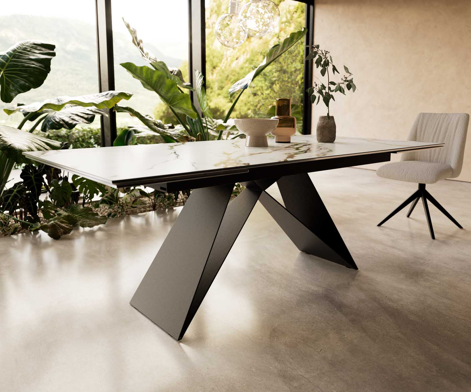 Eetkamertafel Edge 200-300x100 keramiek Calacatta Luxe wit-goud-grijs V-frame vlak staal zwart uitschuifbaar 6 Eetkamertafel Edge 200-300x100 keramiek Calacatta Luxe wit-goud-grijs V-frame vlak staal zwart uitschuifbaar 6