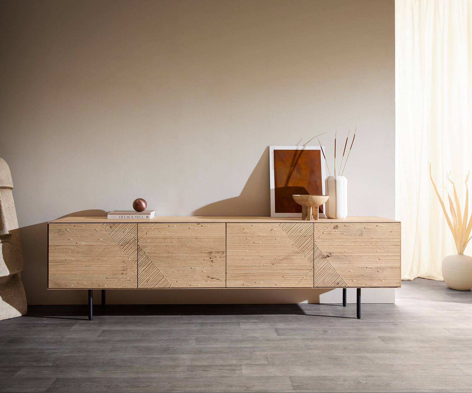 TV-meubel Tereos 220 cm eiken natuur 3D-effect 4 deuren ronde voet metaal zwart 1