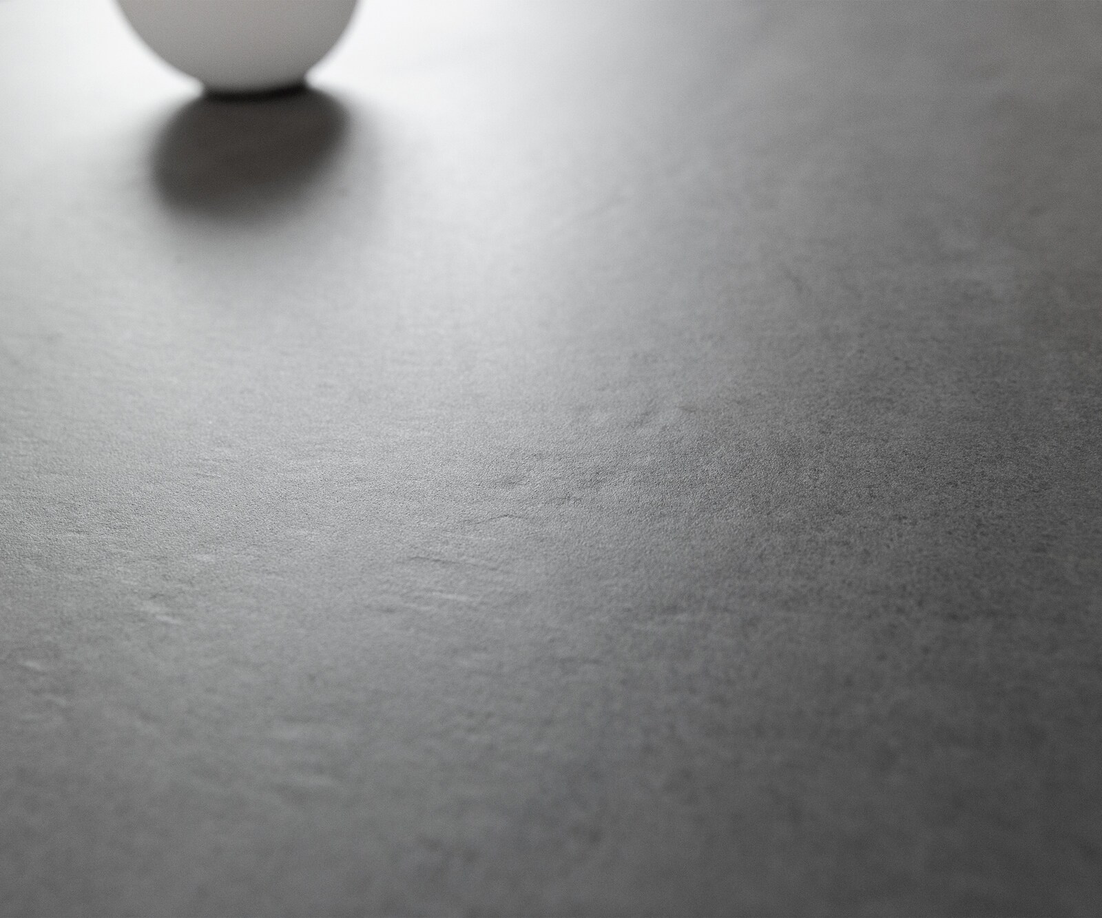 Tv-meubel Cuor 180 cm Keramiek Beton Grijs 1 Flap 2 Laden Zwevende voet look Metaal Zwart 4