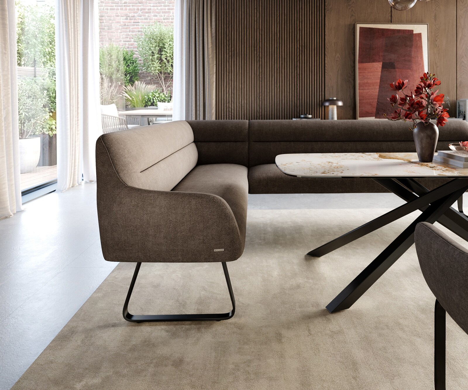 Eetkamerbank Taya-Flex 285x190 cm zachte stof met structuur taupe platte sledebasis zwart pocketvering rechts 5