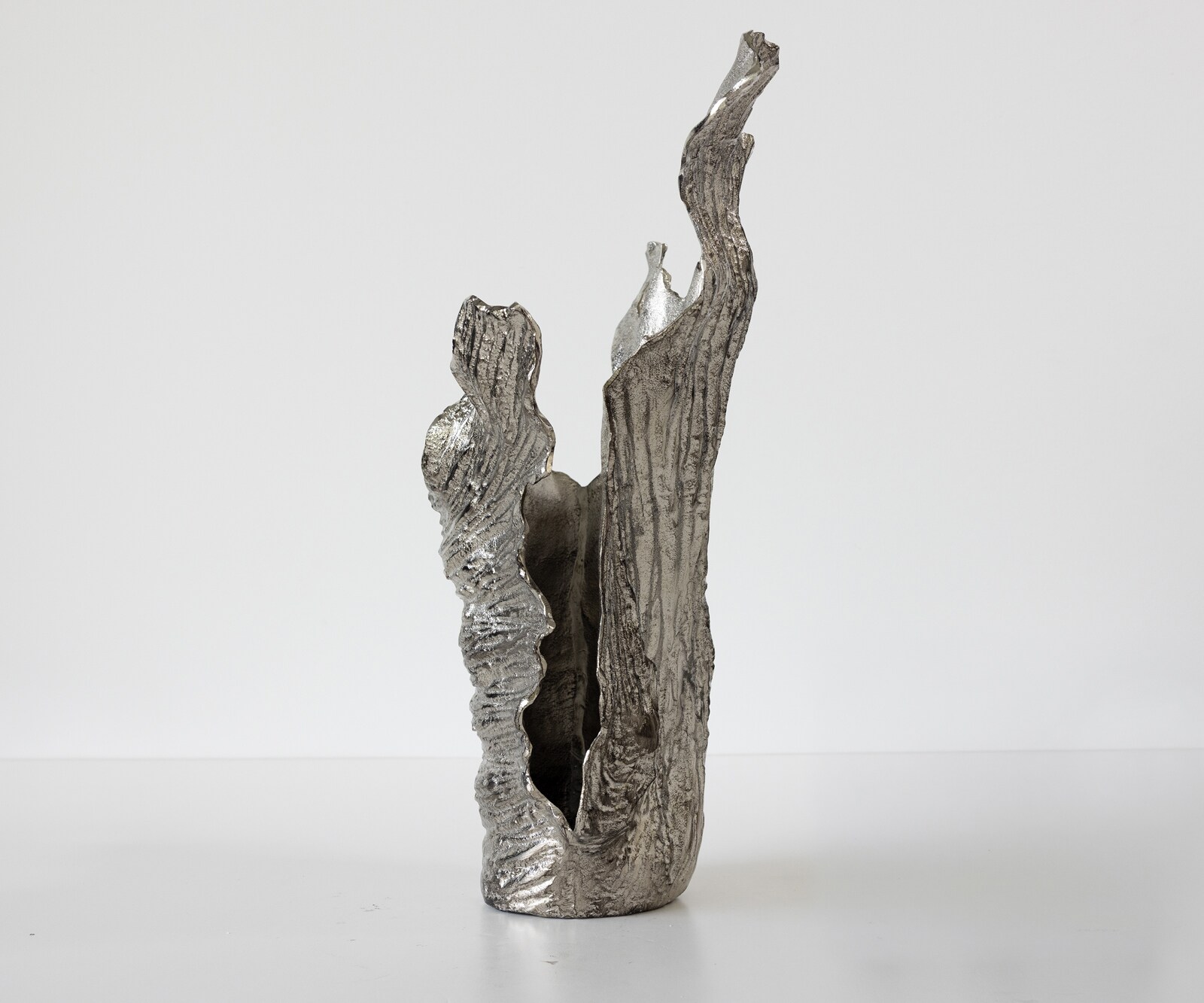 Vaas Corallo B43 x D24 x H61 cm Aluminium Platin Handgemaakt 3