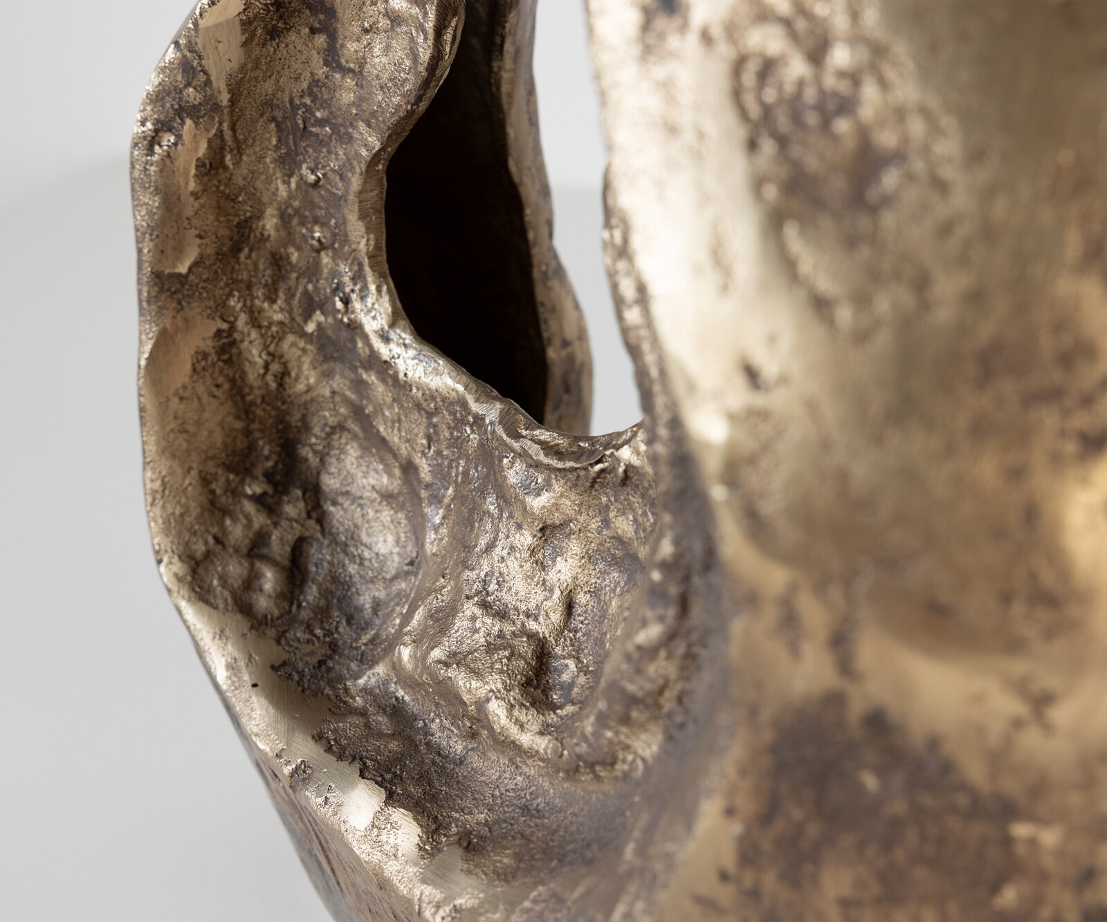 Sculptuur Nexora B40 x D17 x H42 cm Aluminium Oro Antico Handgemaakt 2