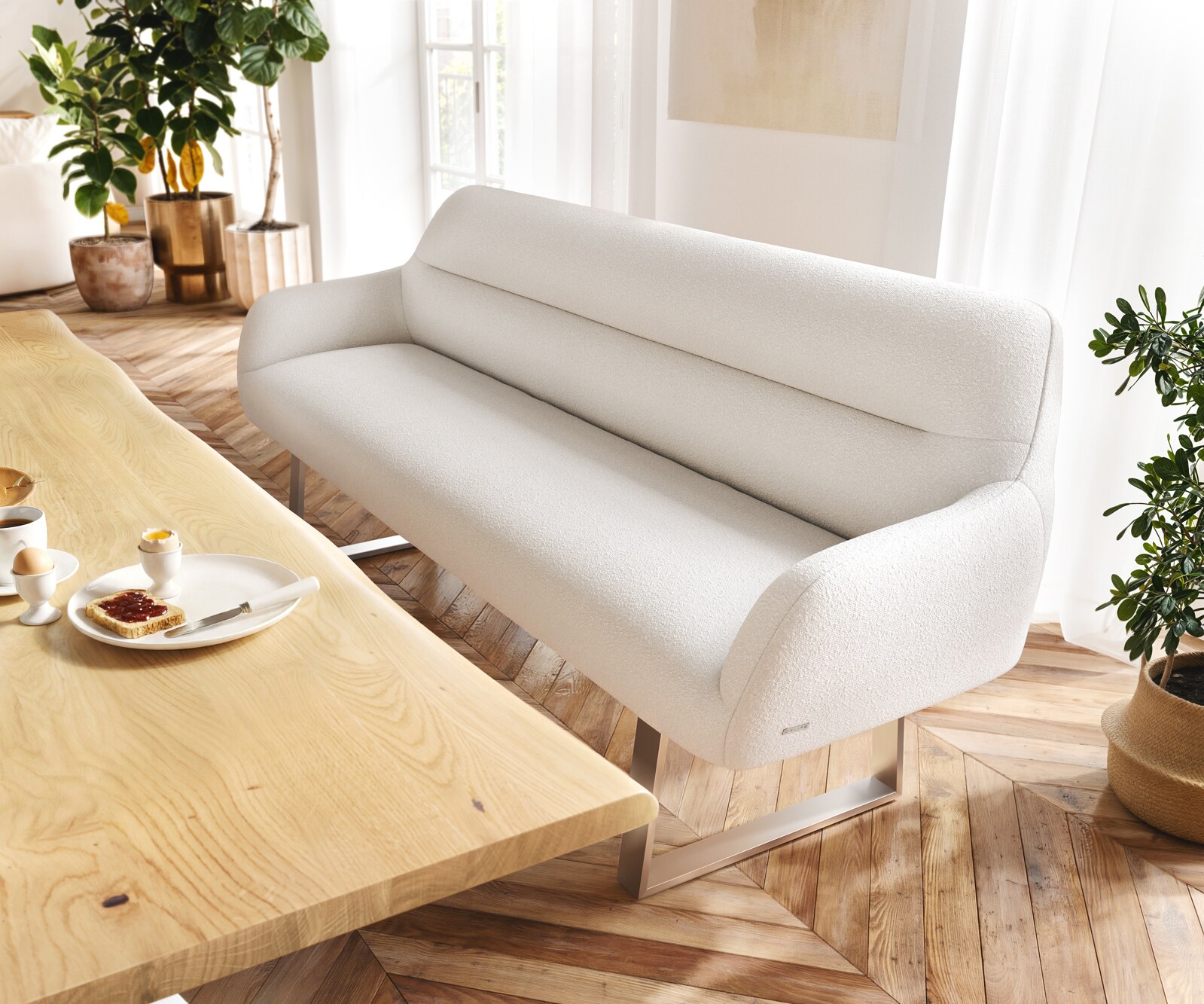 Eetkamerbank Taya-Flex 200 cm bouclé crème-wit gekant sledeframe roestvrij staal pocketvering