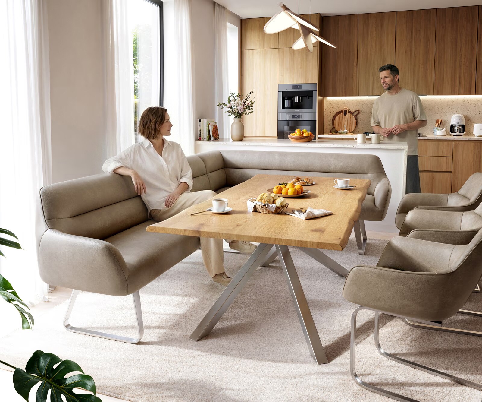 Eetkamerbank Taya-Flex 285x190 cm microvelours beige vintage platte sledebasis roestvrij staal pocketvering links