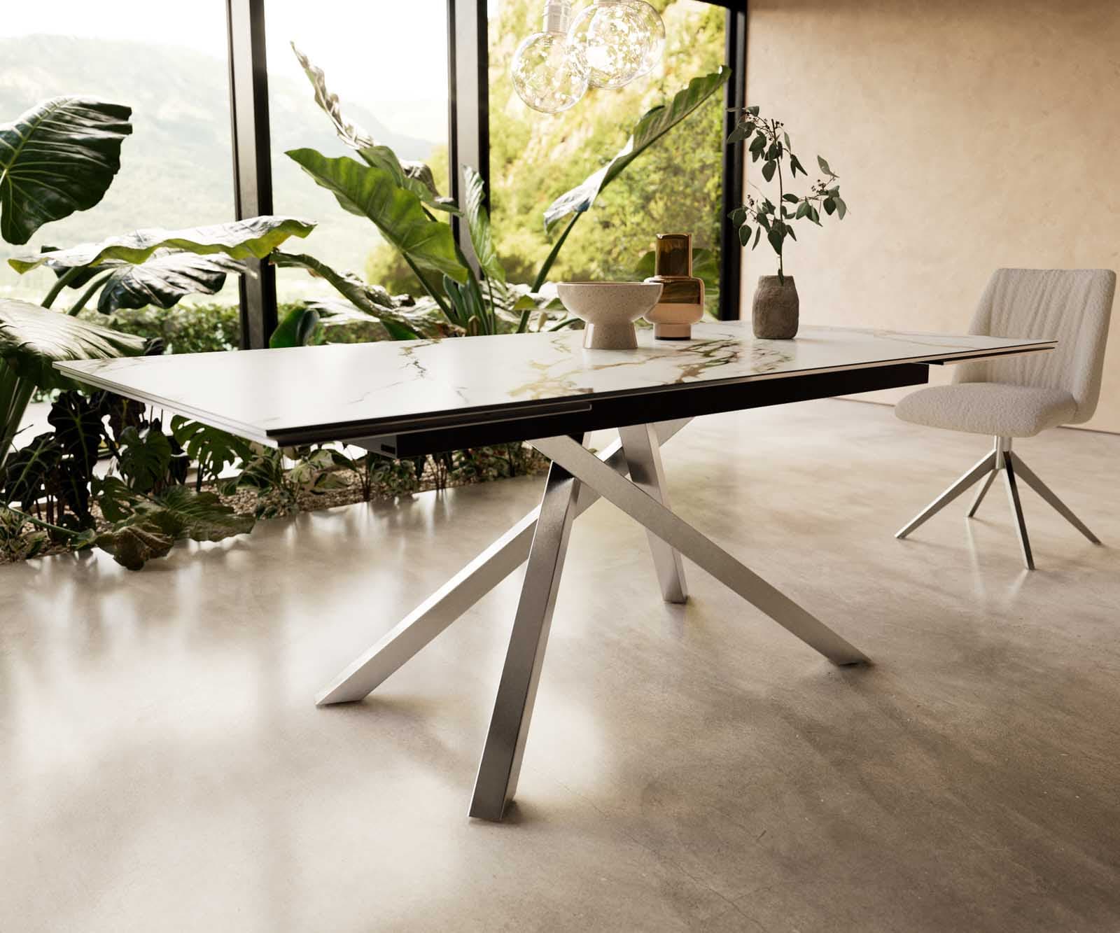 Eetkamertafel Edge 200-300x100 keramiek Calacatta Luxe wit-goud-grijs kruisframe rechthoek RVS uitschuifbaar 6 Eetkamertafel Edge 200-300x100 keramiek Calacatta Luxe wit-goud-grijs kruisframe rechthoek RVS uitschuifbaar 6