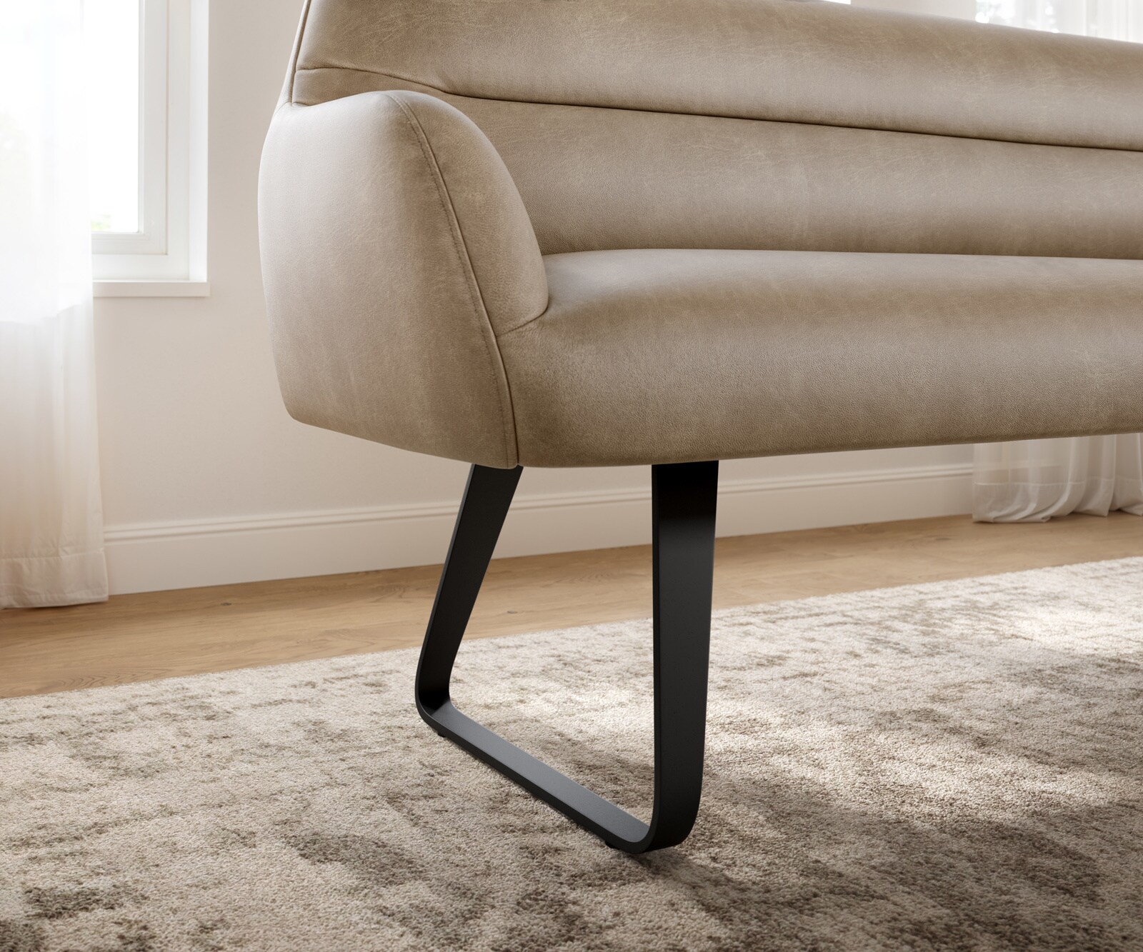 Eetkamerbank Taya-Flex 200 cm microvelours beige vintage platte sledebasis zwart pocketvering 4