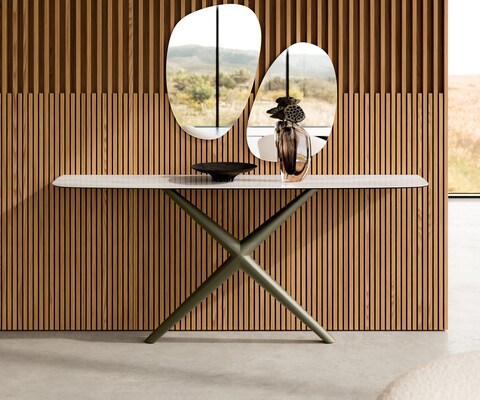 Consoletafel Edge Bootvorm 180x40 cm Keramiek Onyx Champagne Estelo Metaal Effektfinish Titan