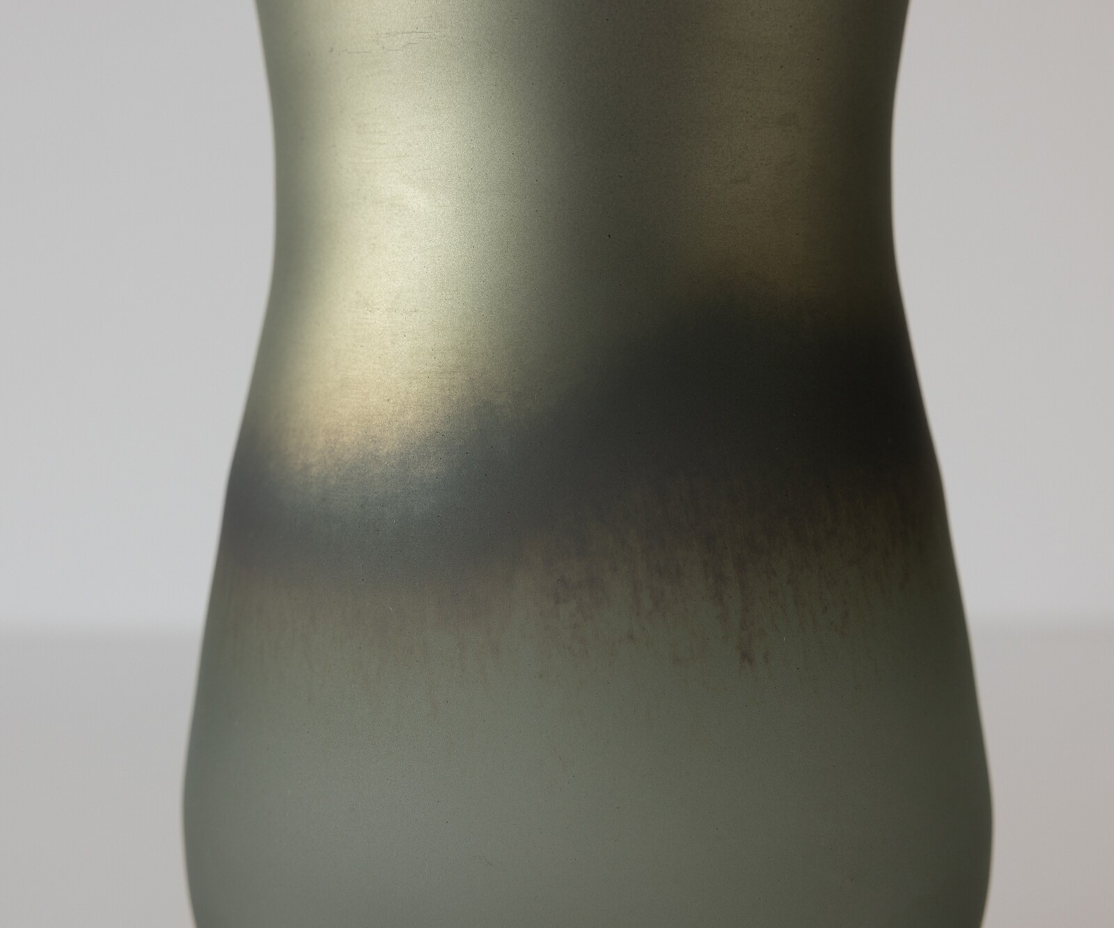Vaas Sinuo B16 x D16 x H30 cm Glas Aurora Mondgeblazen 3