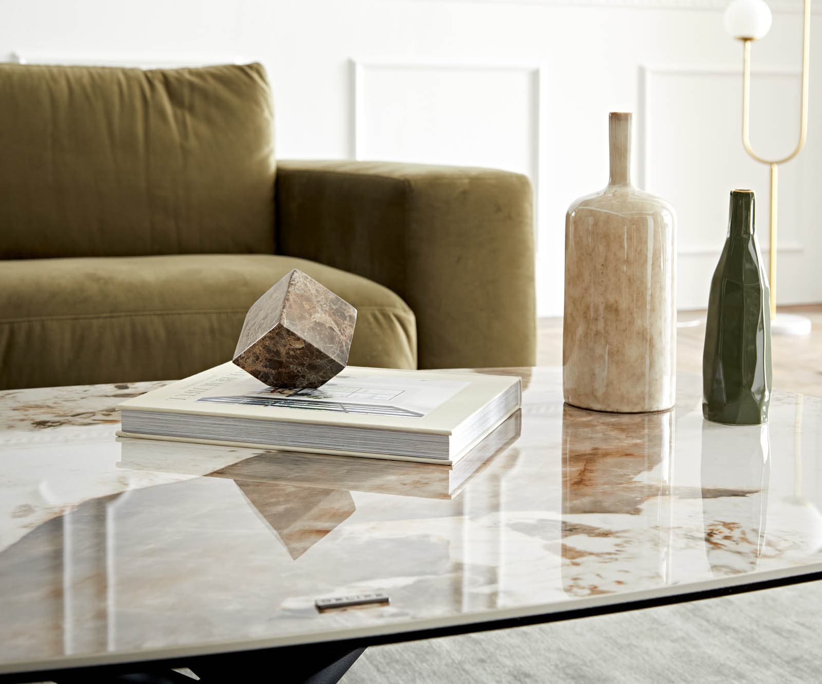 Salontafel Sarita 120x70 cm keramiek Minas Melange wit-beige onderstel metaal zwart 5 Salontafel Sarita 120x70 cm keramiek Minas Melange wit-beige onderstel metaal zwart 5