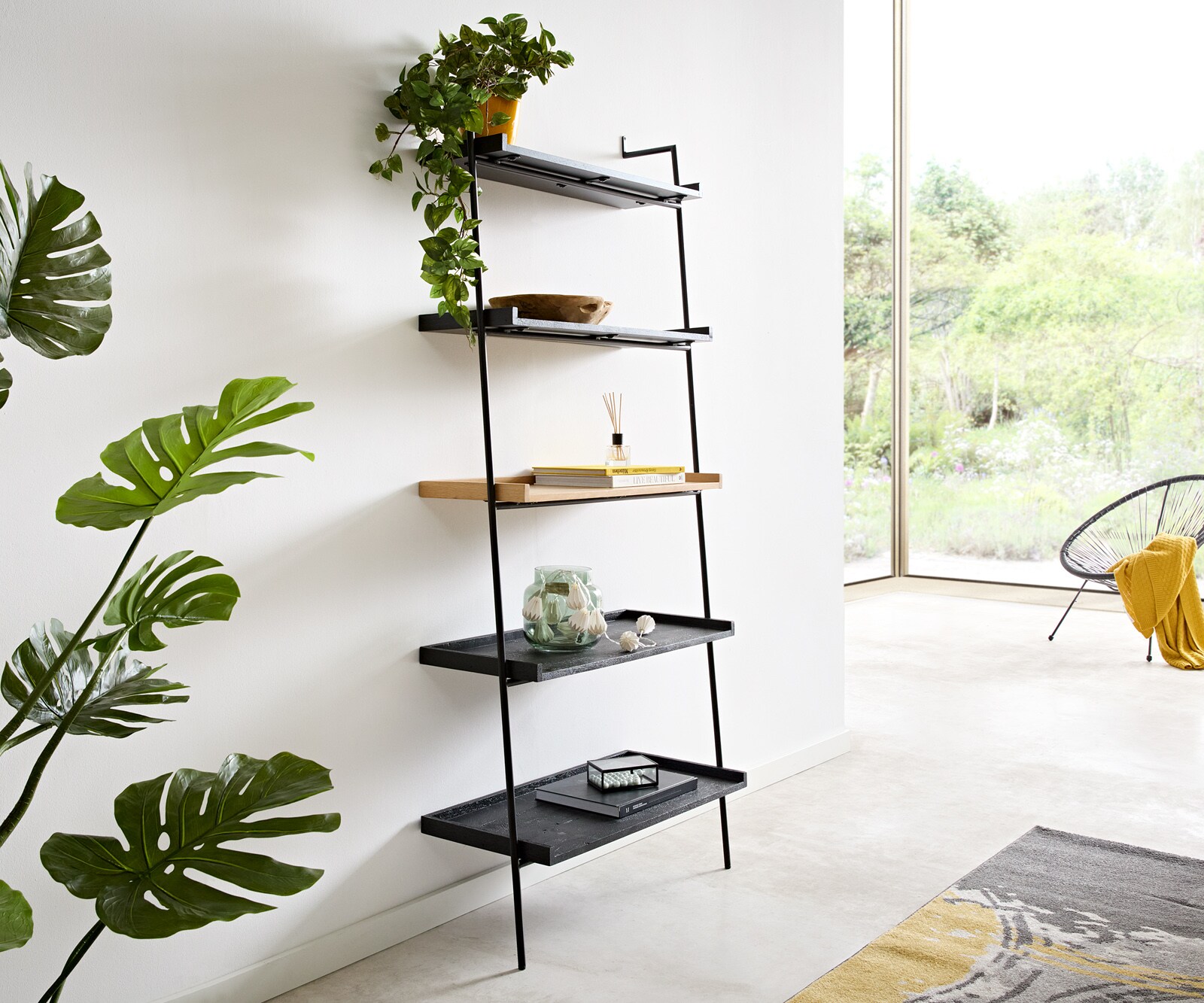 Boekenkast Mikkusu 80x185 cm Bamboe natuur mango zwart 5 planken Metaal zwart 1