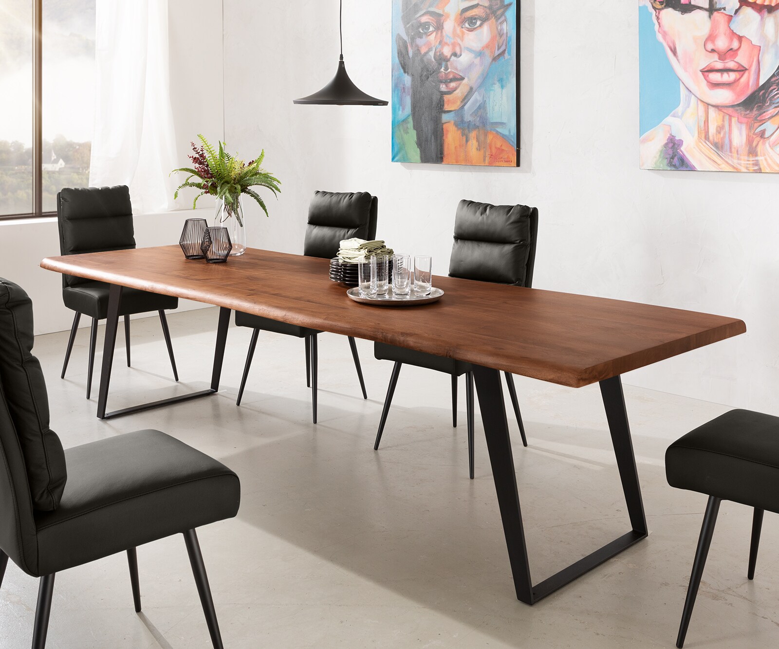 Eettafel Edge 300x100 XL acacia bruin metaal schuin Live-Edge 1