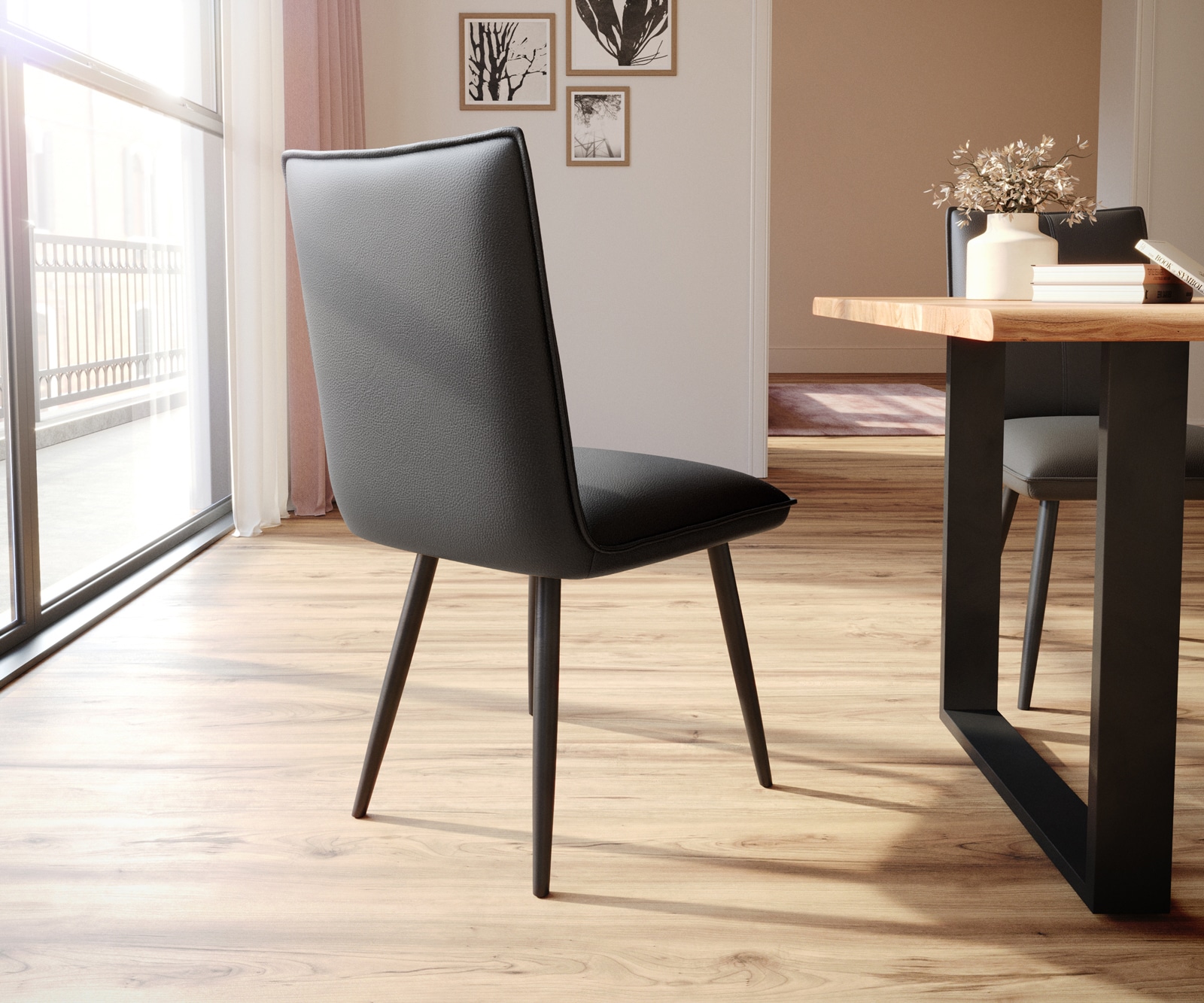 Eetkamerstoel Lelio-Flex echt leer zwart 4-poot conisch zwart pocketveer kern 4 Eetkamerstoel Lelio-Flex echt leer zwart 4-poot conisch zwart pocketveer kern 4