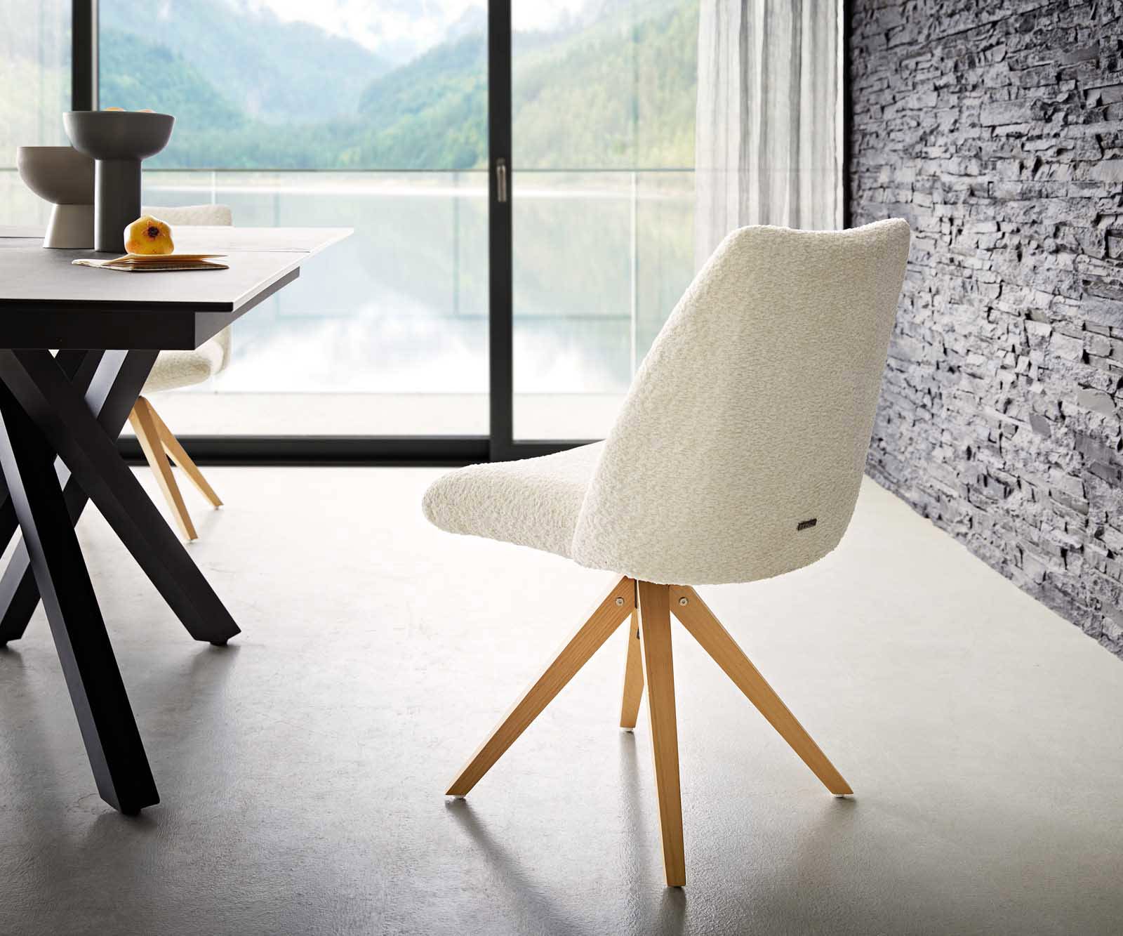 Draaistoel Elso-Flex bouclé wit houten frame hoekig natuur 180° draaibaar pocketveer kern 4 Draaistoel Elso-Flex bouclé wit houten frame hoekig natuur 180° draaibaar pocketveer kern 4