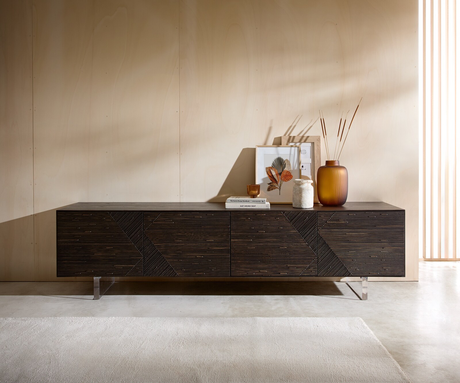 TV-meubel Tereos 220 cm essenhout donkerbruin 3D-effect 4 deuren zwevende poot acrylglas 1