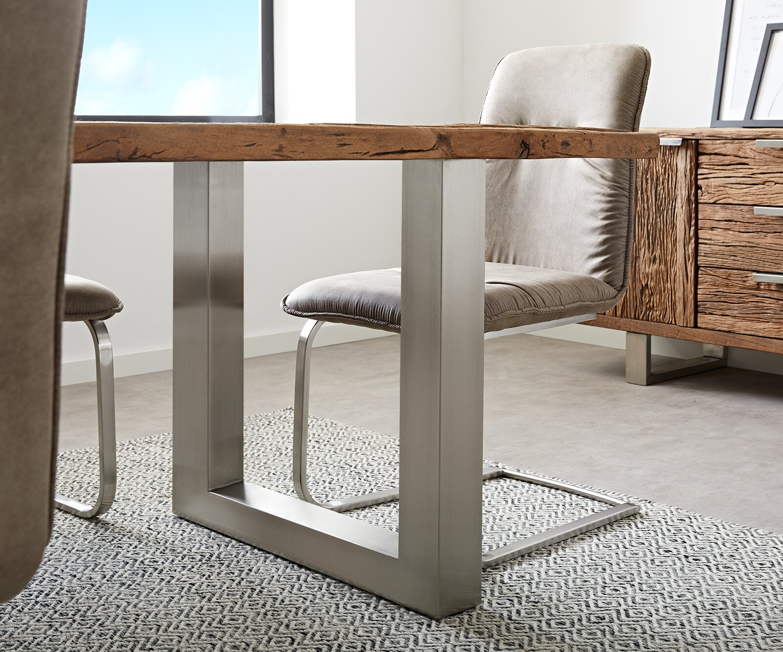 Eettafel Reclaimed 200x100 cm vintage look roestvrij staal breed 5 Eettafel Reclaimed 200x100 cm vintage look roestvrij staal breed 5