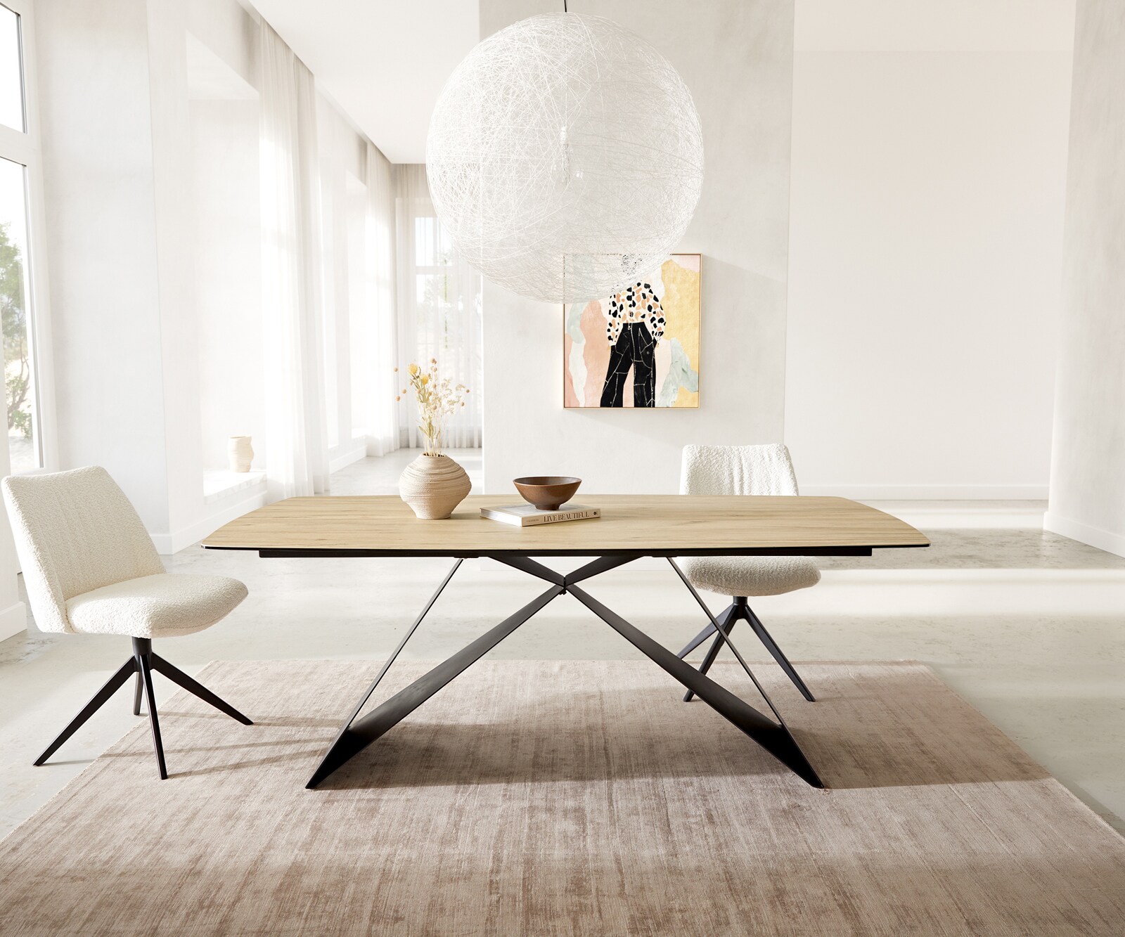 Eetkamertafel Edge Boot 200x100 keramiek Laminam® Sabbia eiken kleur V-frame vlak staal zwart