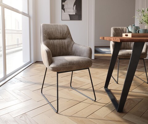 Eetkamerstoel Zelia-Flex met armleuning microvelours taupe vintage slipframe zwart pocketveer kern