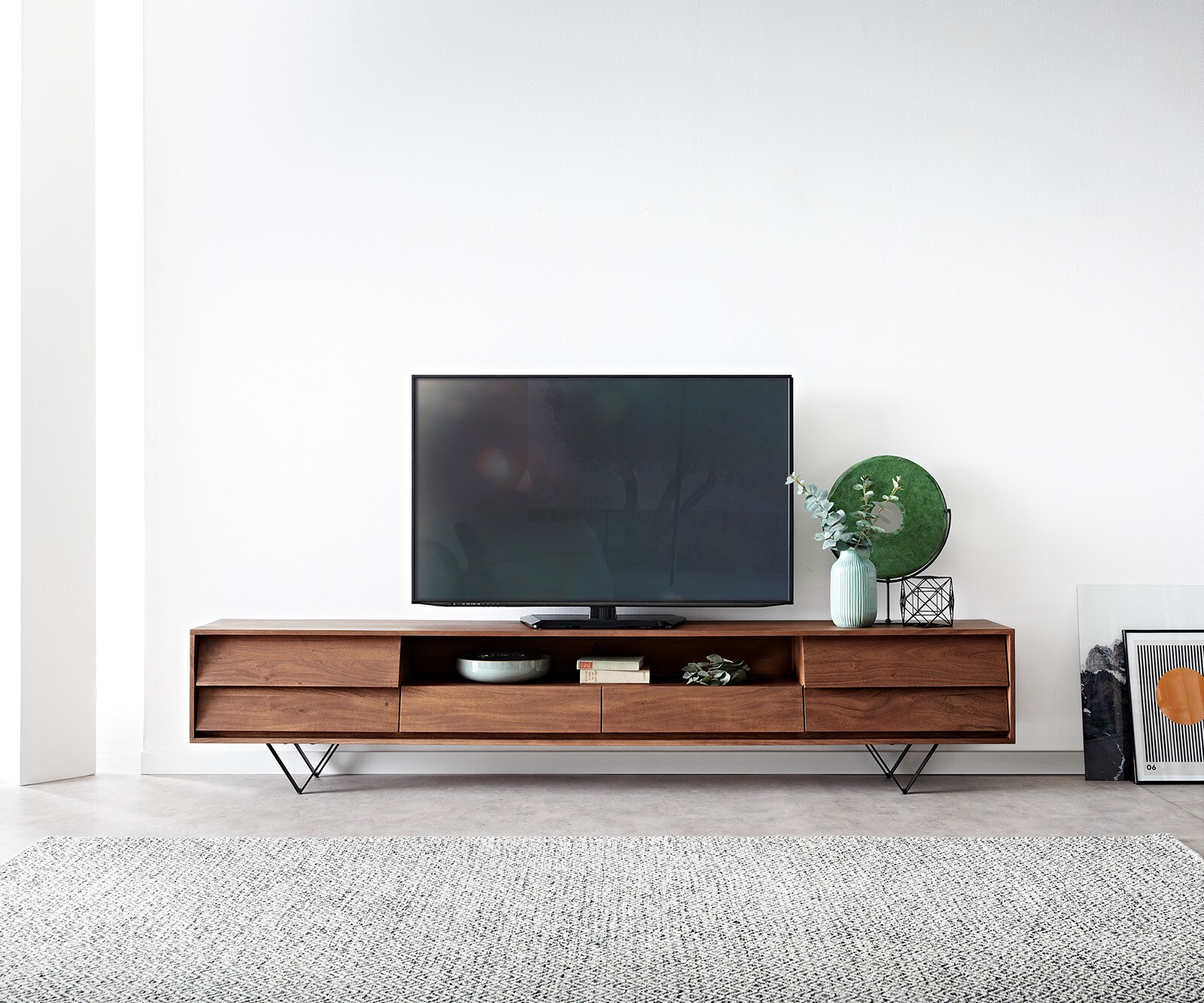 TV-Meubel Eloi Acacia Bruin 240x35 cm 2 Deuren 2 Laden V-Poot Zwart 1