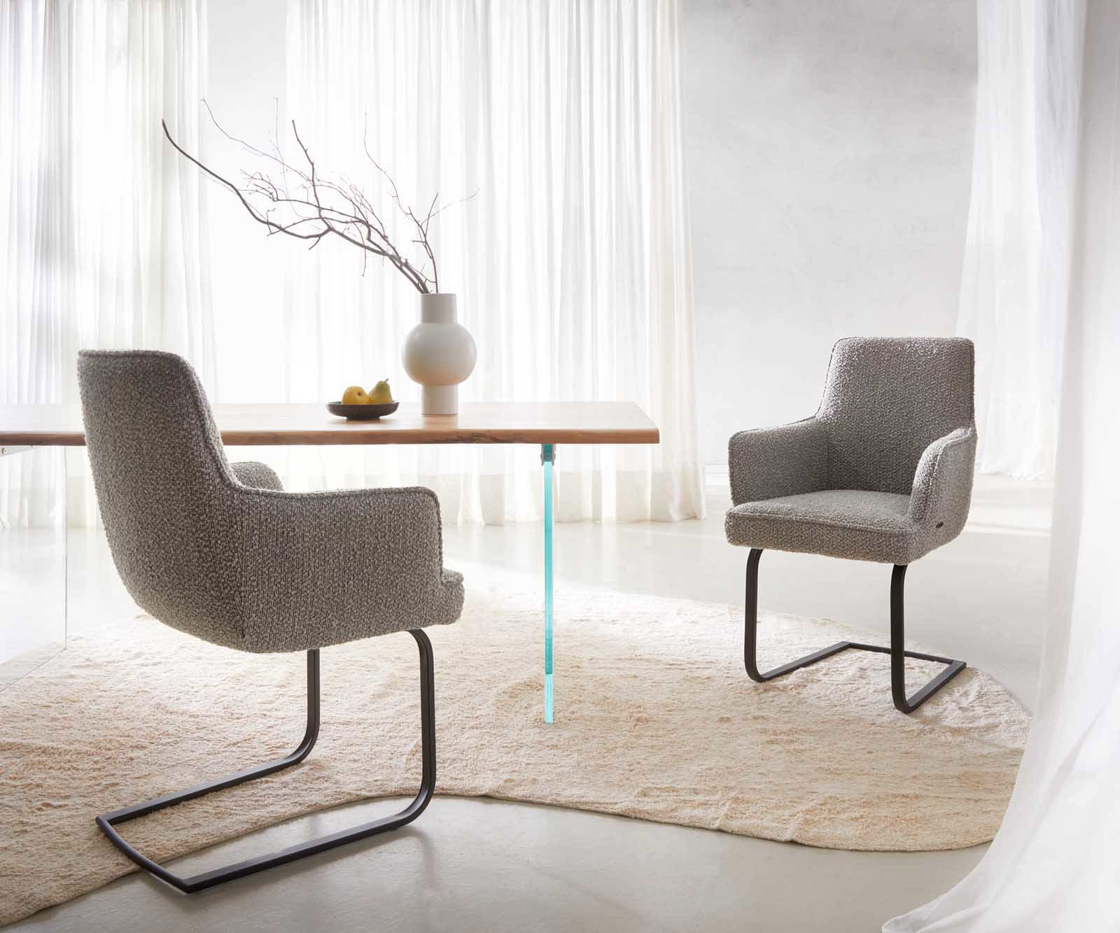 Sledemodel Heira-Flex met armleuning bouclé zilver grijs sledemodel vlak zwart pocketveer kern 6