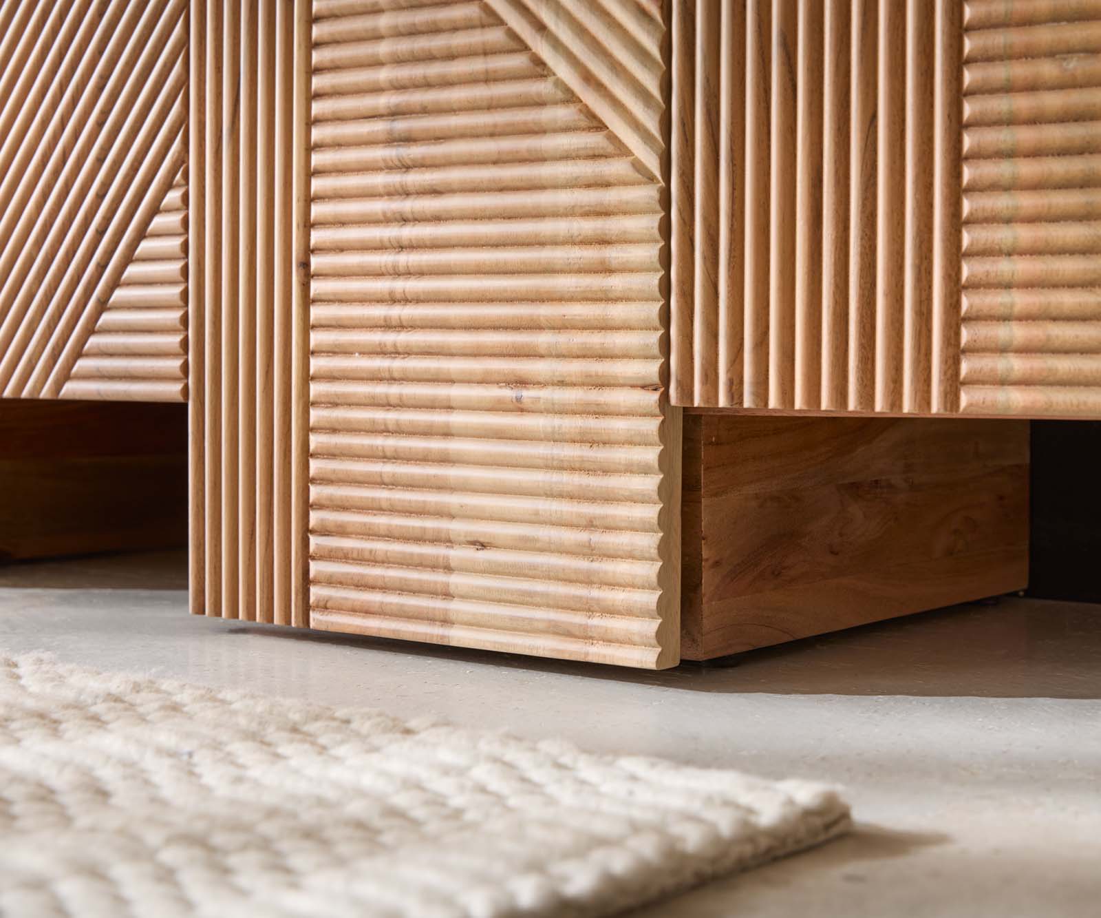 Dressoir Naxxar 180 cm Acacia Natuur 5 deuren 5