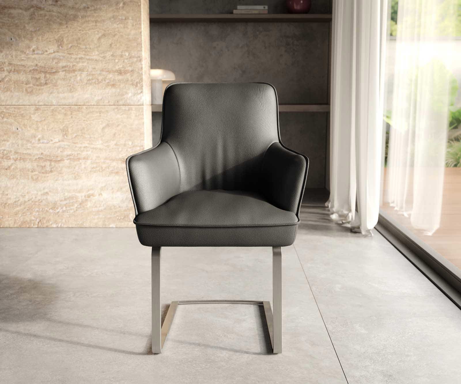 Sledemodel Heira-Flex met armleuning echt leer zwart sledemodel vlak roestvrij staal pocketveer kern 1 Sledemodel Heira-Flex met armleuning echt leer zwart sledemodel vlak roestvrij staal pocketveer kern 1