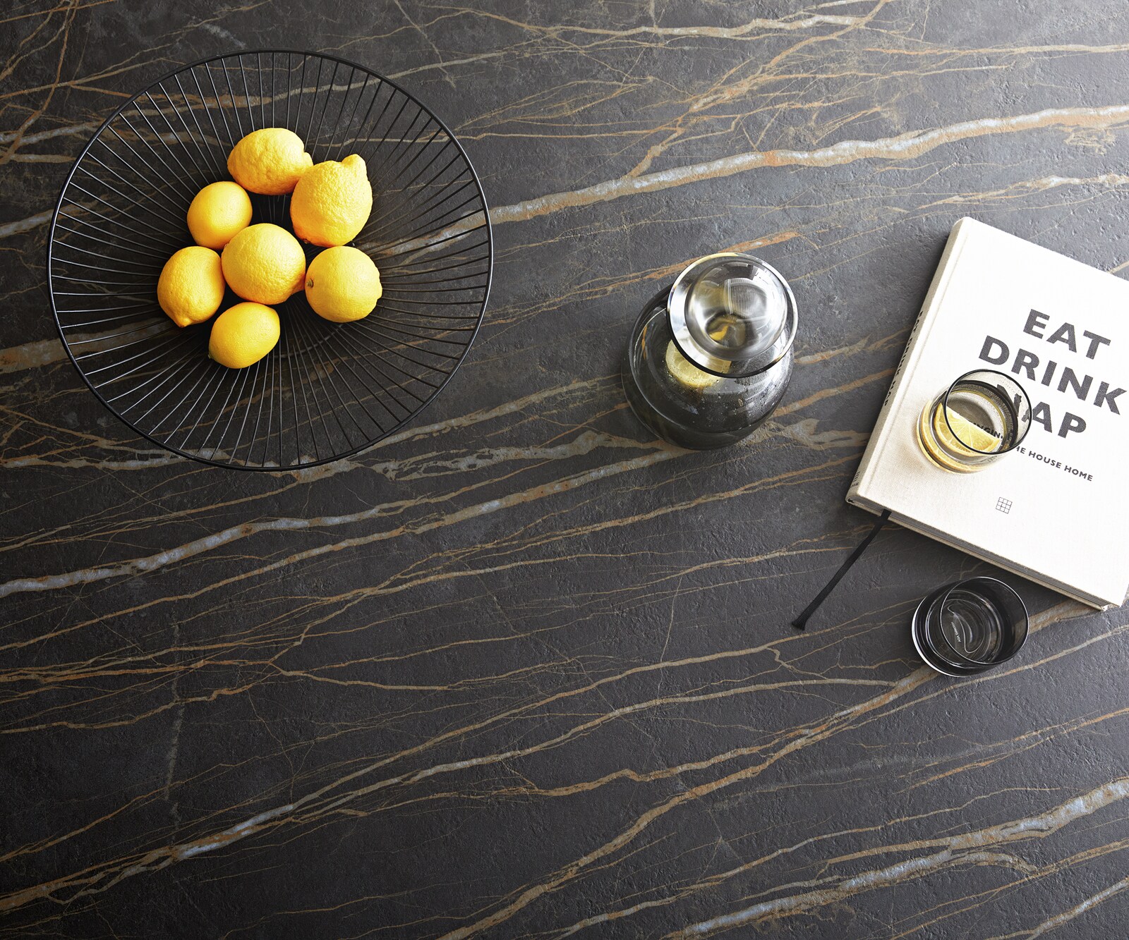 Eettafel Edge 200x100cm Laminam® keramiek bruin middenpoot kruis zwart 4