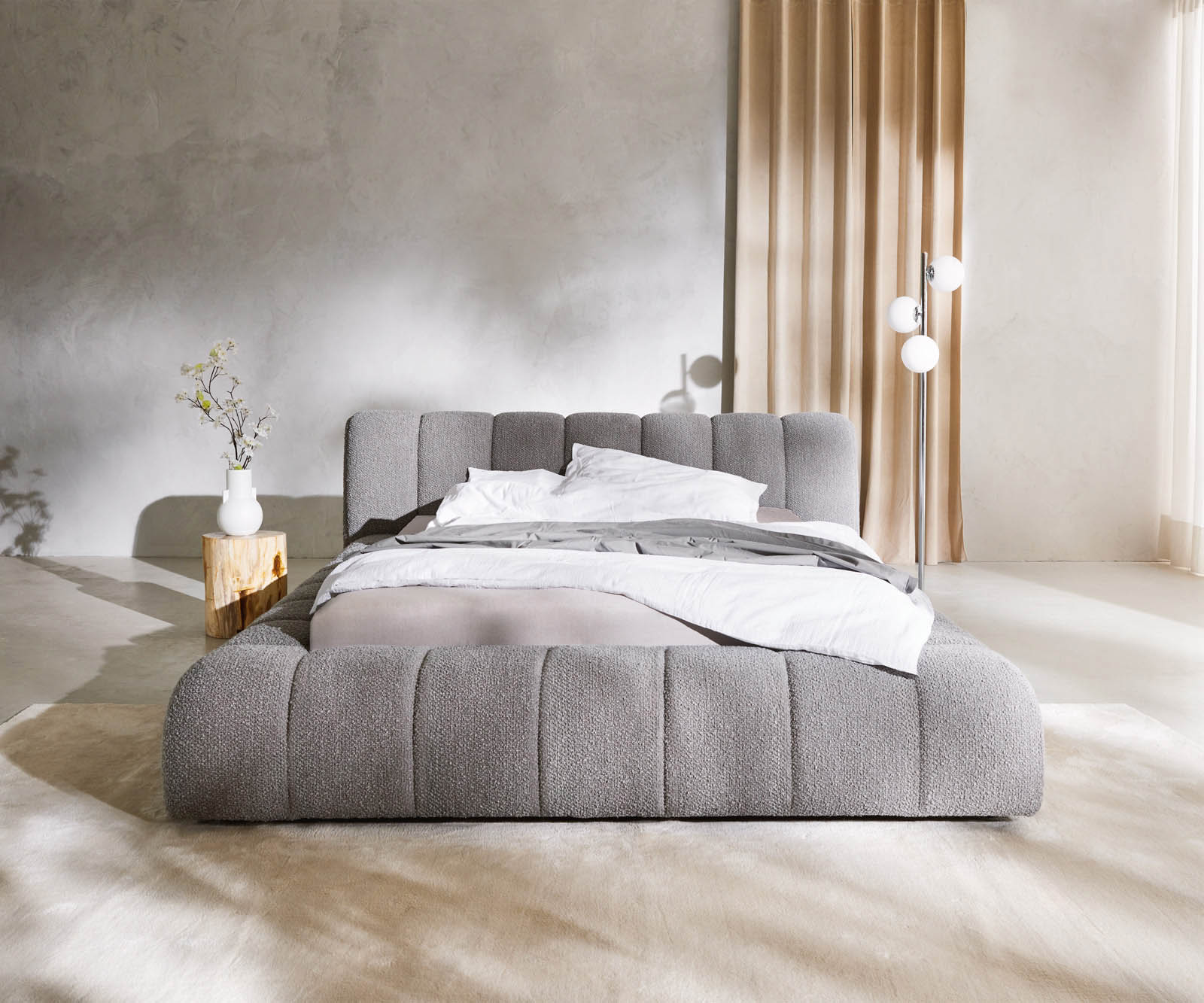 Cutio 140x200 cm bouclé zilvergrijs gestoffeerd bedframe 4 Cutio 140x200 cm bouclé zilvergrijs gestoffeerd bedframe 4