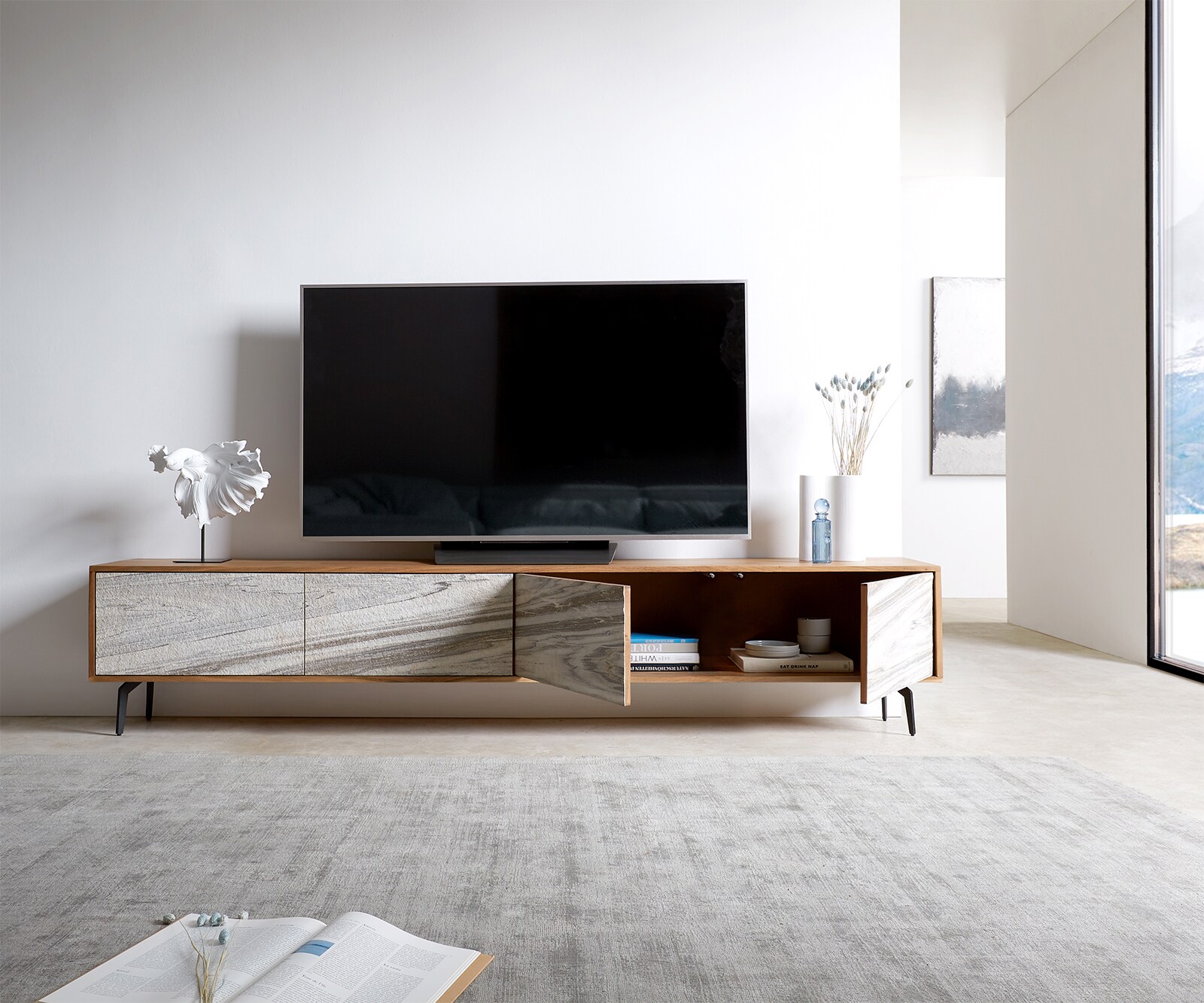 Tv-meubel Kleo 220 cm acacia natuur 4 deurs hoekvoet metaal zwart 4