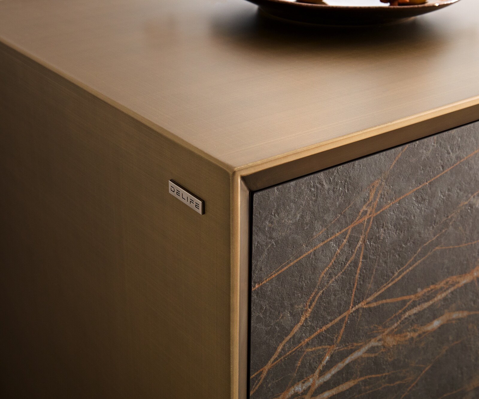 Dressoir Yori metaal goud 200 cm 2 deuren 3 lades acrylvoet keramiek Laminam®Noir Desir bruin  6