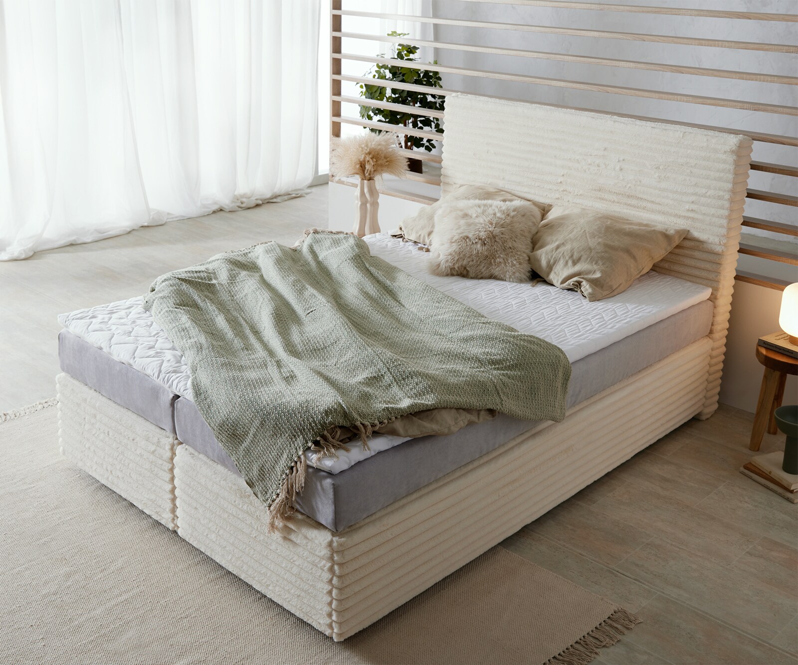 Boxspringbed Dream-Well pluche corduroy beige 140x200 cm TFK matras Visco topper 3 Boxspringbed Dream-Well pluche corduroy beige 140x200 cm TFK matras Visco topper 3