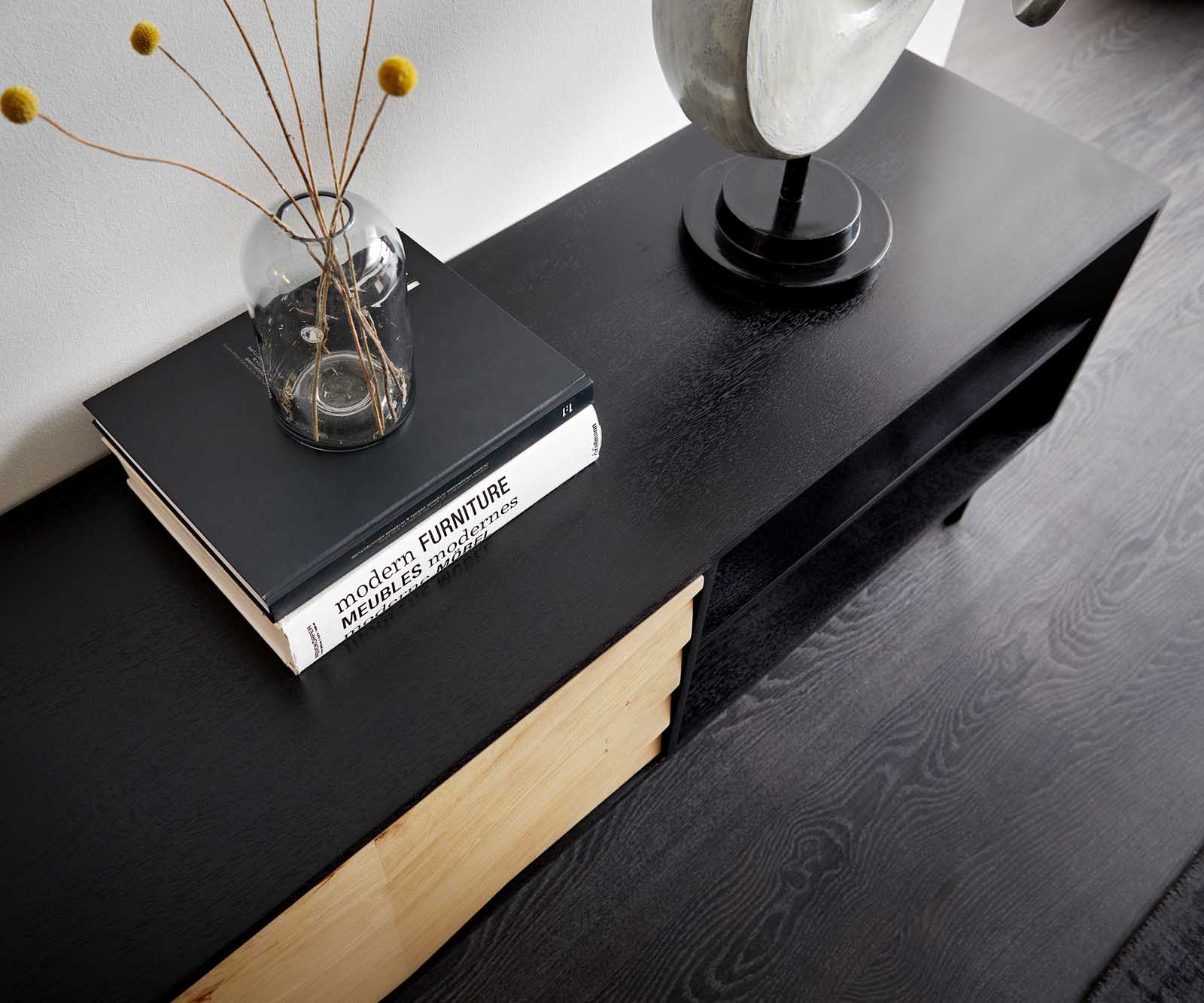 Tv-meubel Muvi 200 cm natuur eiken mango zwart metaal zwart 2 deuren 2 vakken 5