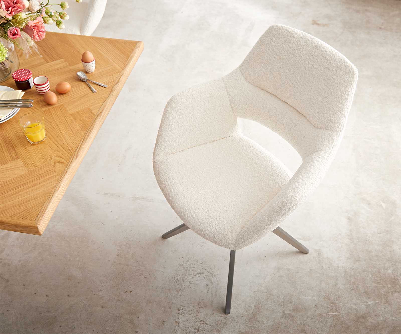 Draaistoel Yago-Flex XL met armleuning bouclé wit kruisframe breed roestvrij staal 360° draaibaar 3