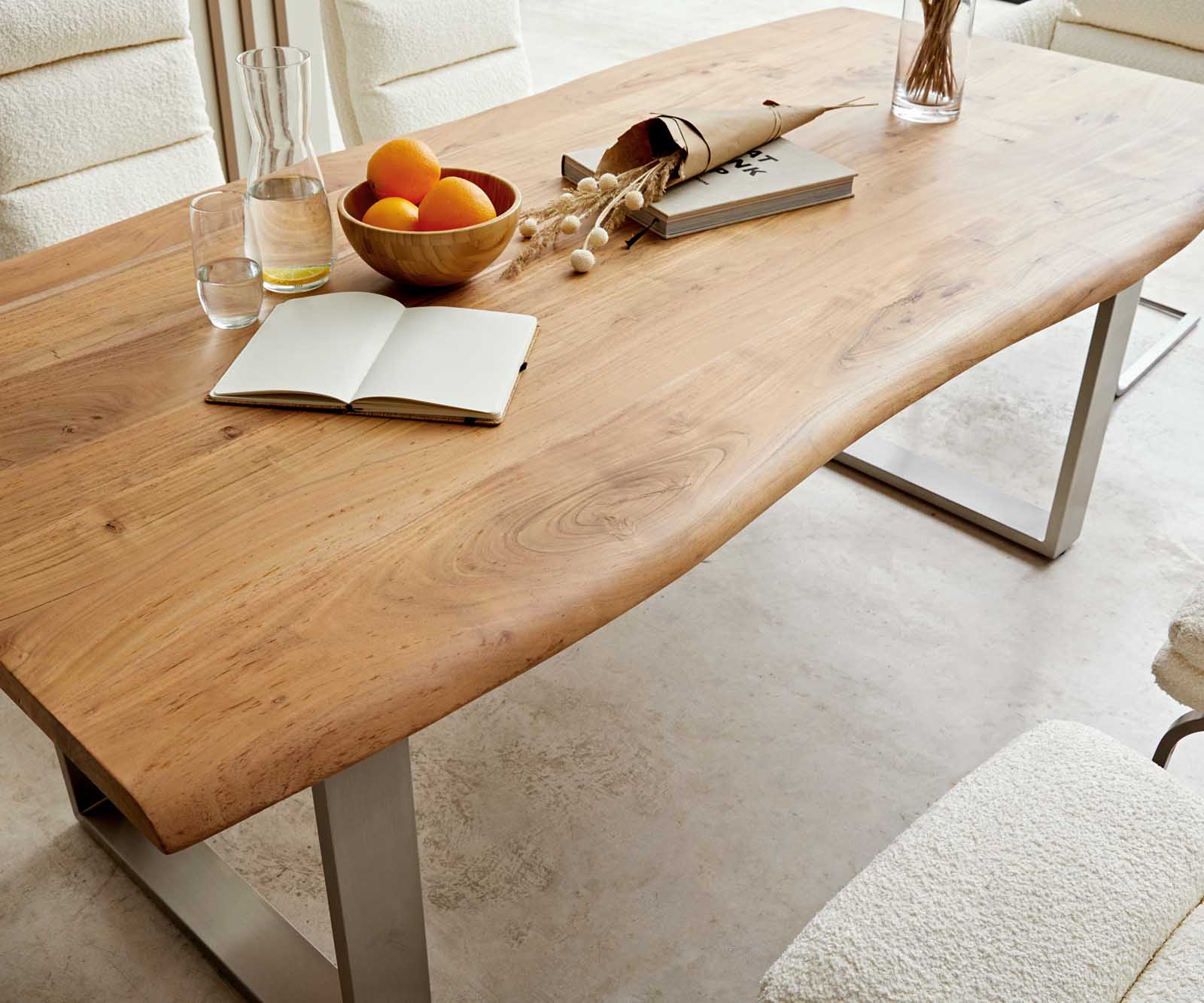 Eettafel Edge 200x100 acacia natuur roestvrijstaal smal Live-Edge 4