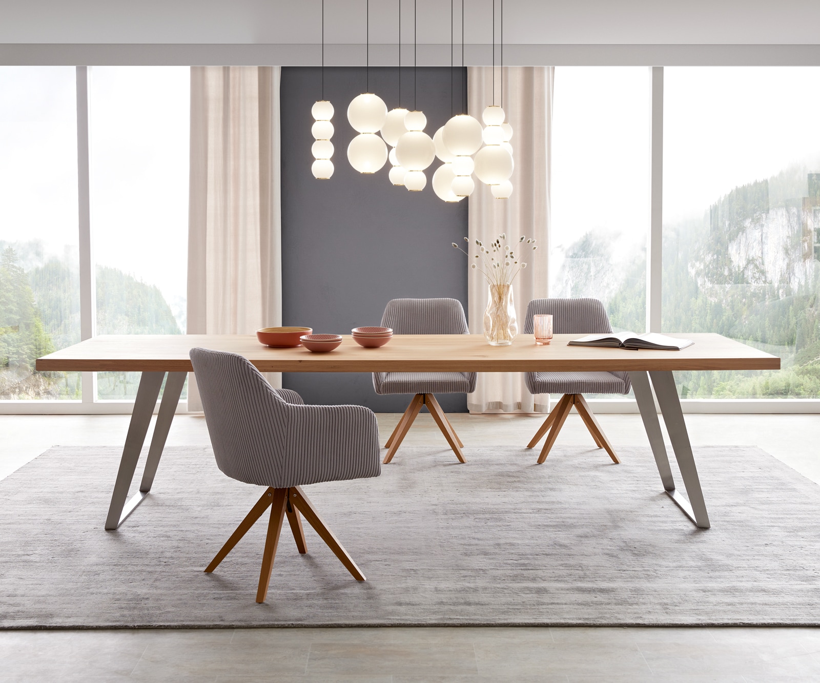 Eettafel Edge 300x100 eiken natuur roestvrij staal  Schräg Eettafel Edge 300x100 eiken natuur roestvrij staal  Schräg