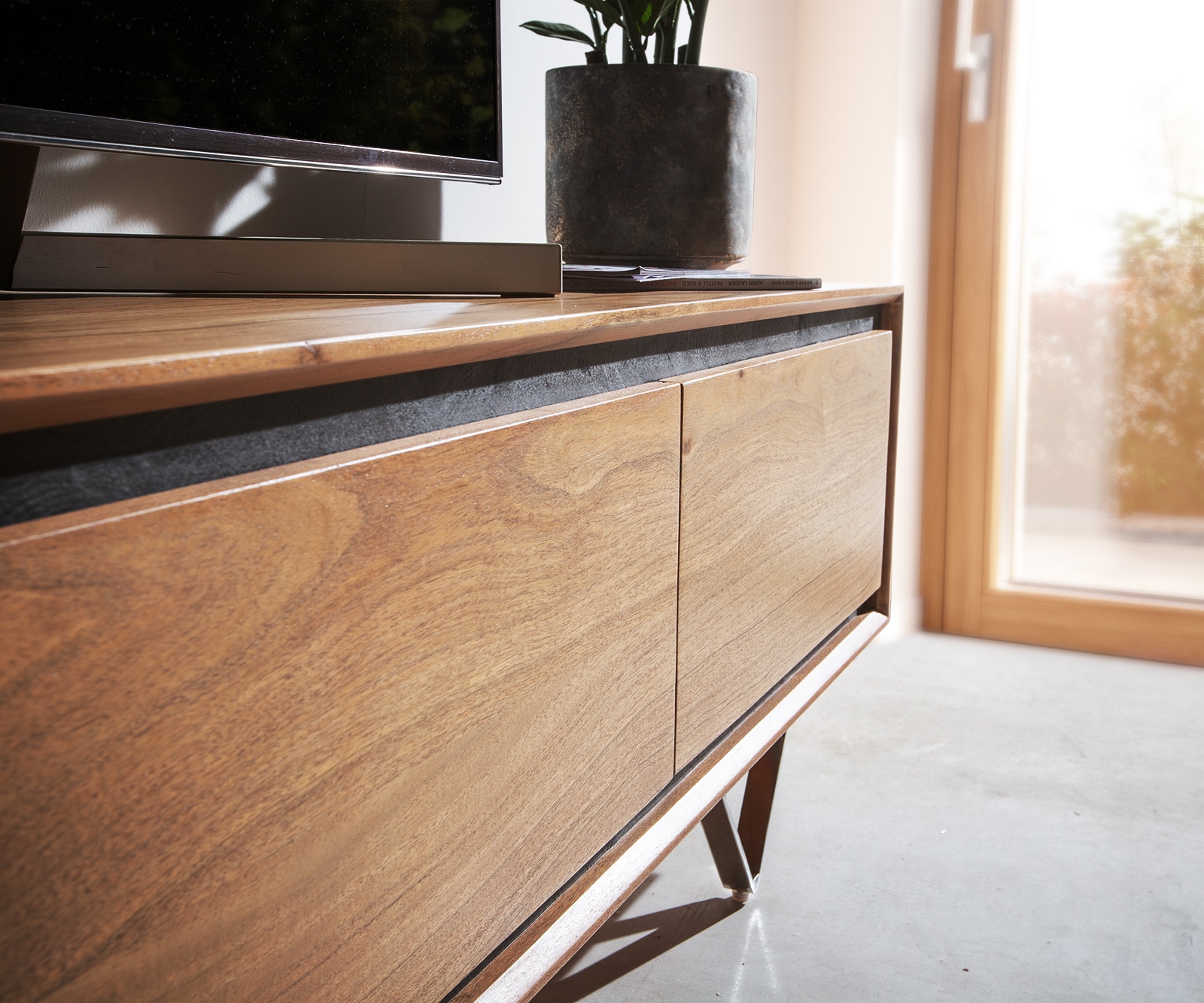 Tv-meubel Stonegrace 200 cm acacia natuur 4 deuren steenfineer V-poot 3 Tv-meubel Stonegrace 200 cm acacia natuur 4 deuren steenfineer V-poot 3