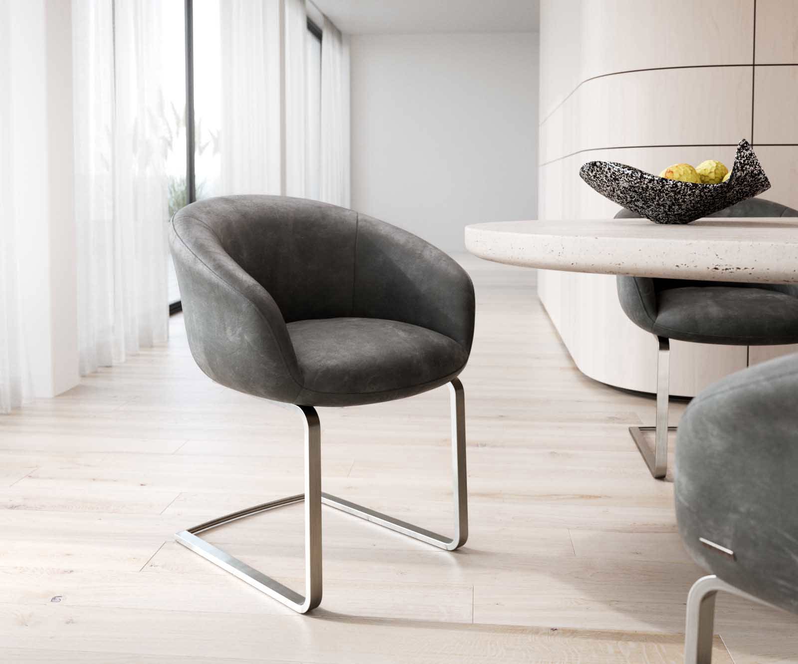 Sledemodel Vinka-Flex met armleuning microvelours antraciet vintage sledemodel vlak roestvrij staal pocketveer kern Sledemodel Vinka-Flex met armleuning microvelours antraciet vintage sledemodel vlak roestvrij staal pocketveer kern