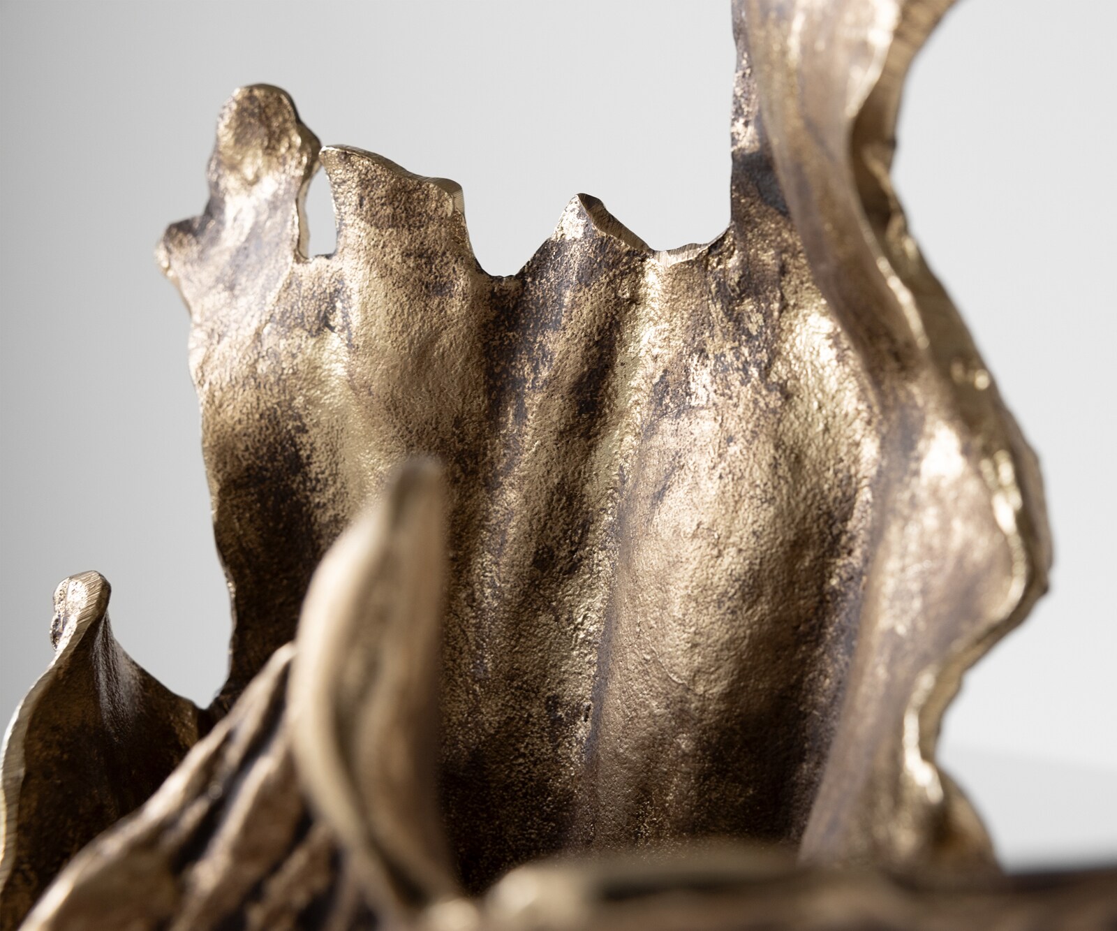 Vaas Corallo B37 x D18 x H48 cm Aluminium Oro Antico Handgemaakt 4