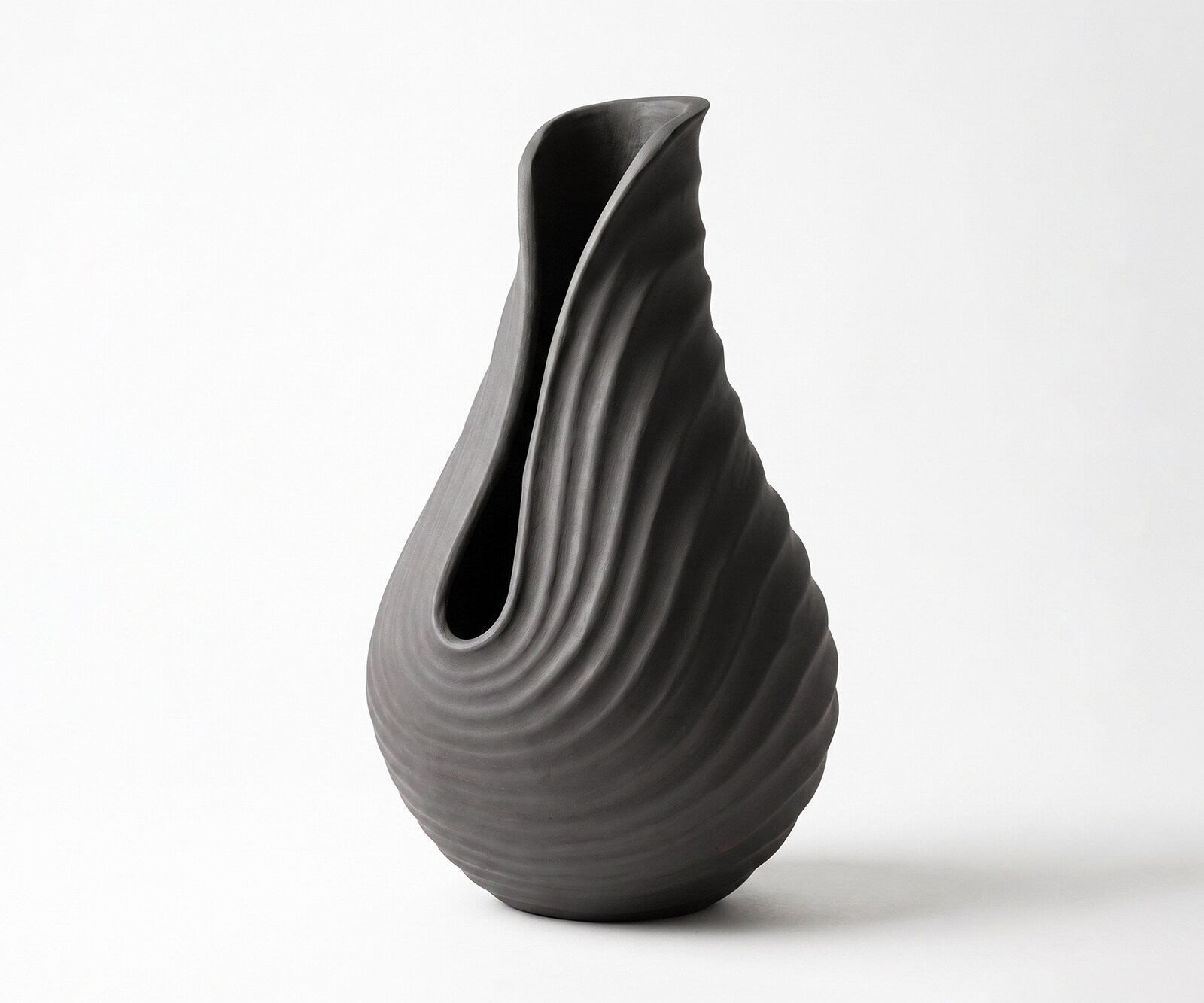 Vaas Helixa B20 x D21 x H35 cm Aluminium Basalt Gegoten