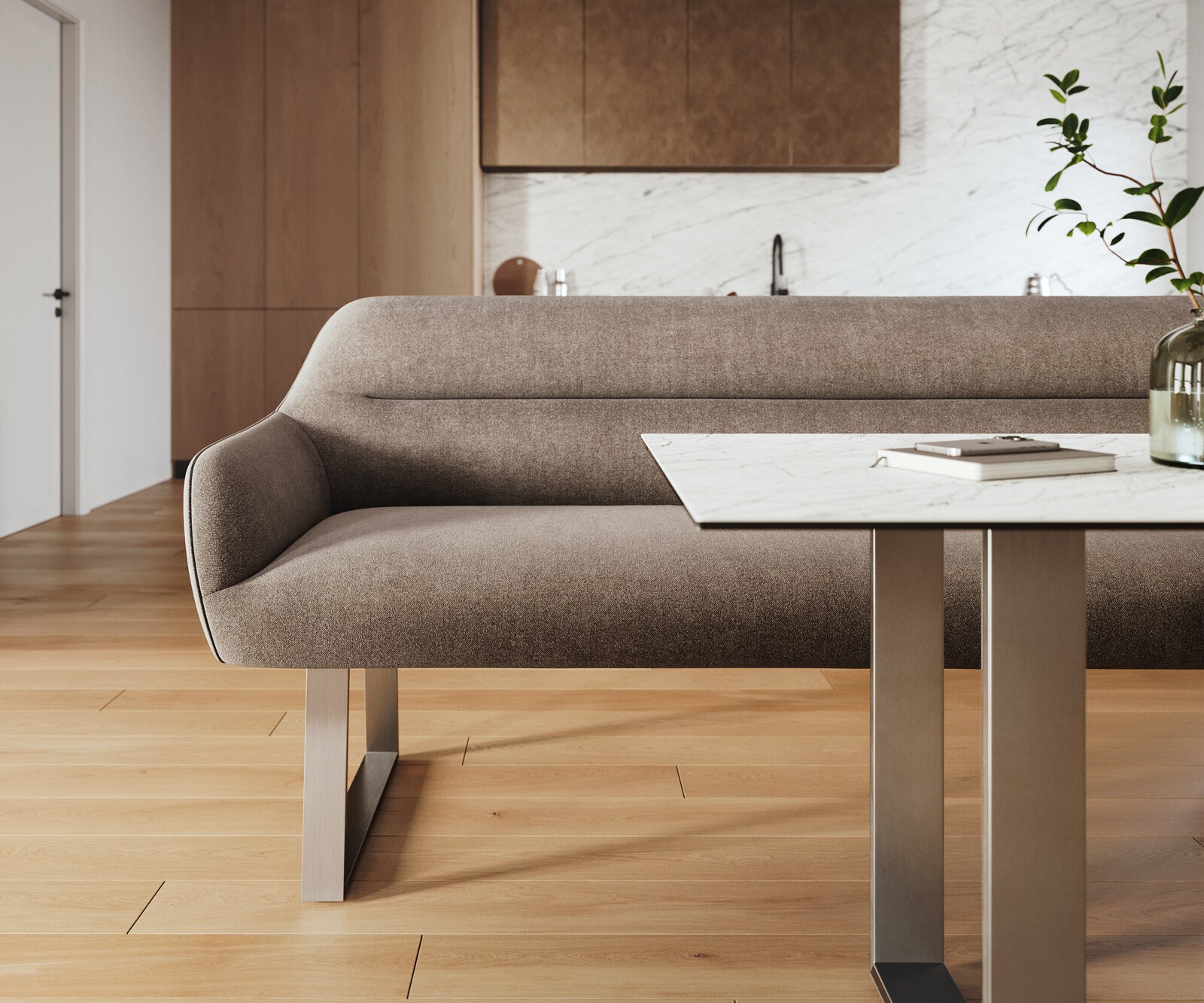 Eetkamerbank Taya-Flex 200 cm zachte stof met structuur taupe gekant sledeframe roestvrij staal pocketvering 1