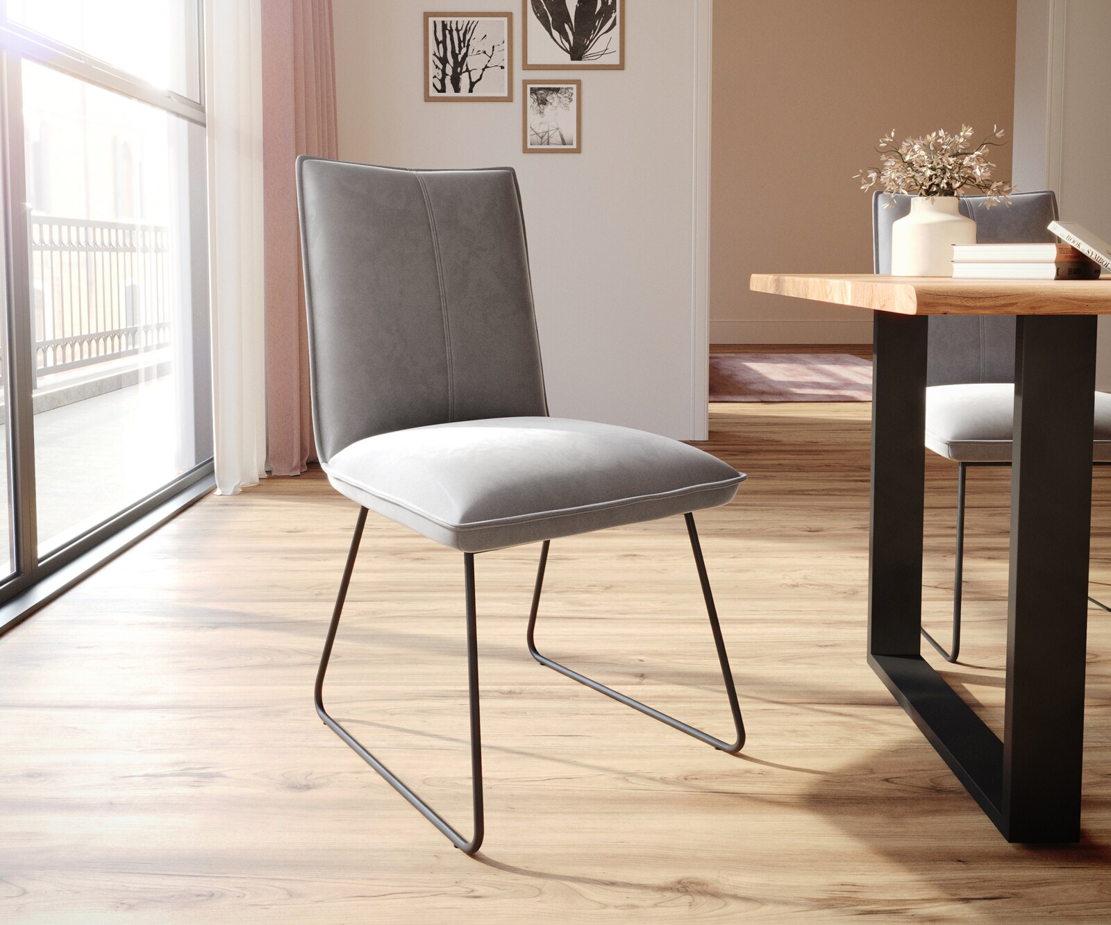 Eetkamerstoel Lelio-Flex fluweel grijs slipframe zwart pocketveer kern Eetkamerstoel Lelio-Flex fluweel grijs slipframe zwart pocketveer kern