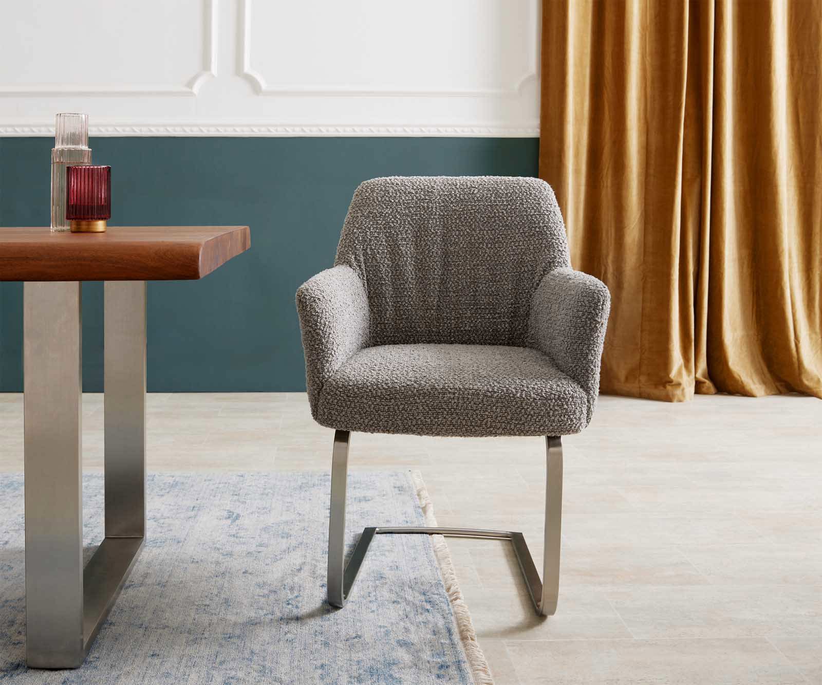 Sledemodel Xana-Flex met armleuning bouclé zilver grijs sledemodel vlak roestvrij staal pocketveer kern 1 Sledemodel Xana-Flex met armleuning bouclé zilver grijs sledemodel vlak roestvrij staal pocketveer kern 1