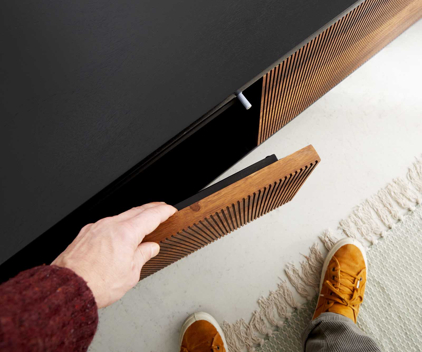 Dressoir Vaag 200 cm Sheesham natuur mango zwart 2 deuren 2 vakken 6 Dressoir Vaag 200 cm Sheesham natuur mango zwart 2 deuren 2 vakken 6