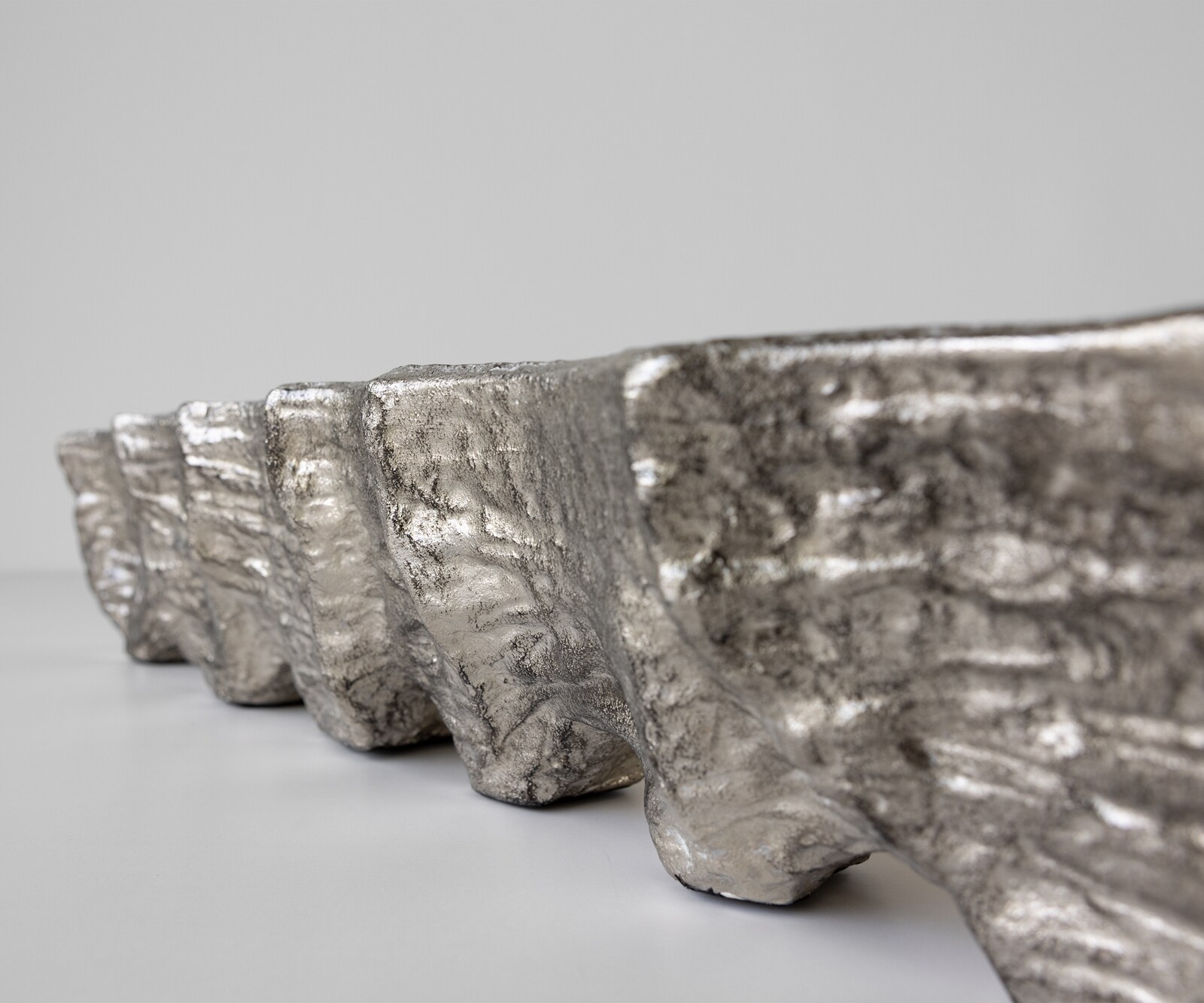 Schaal Riffa B100 x D19 x H15 cm Aluminium Platin Opal Handgemaakt 5