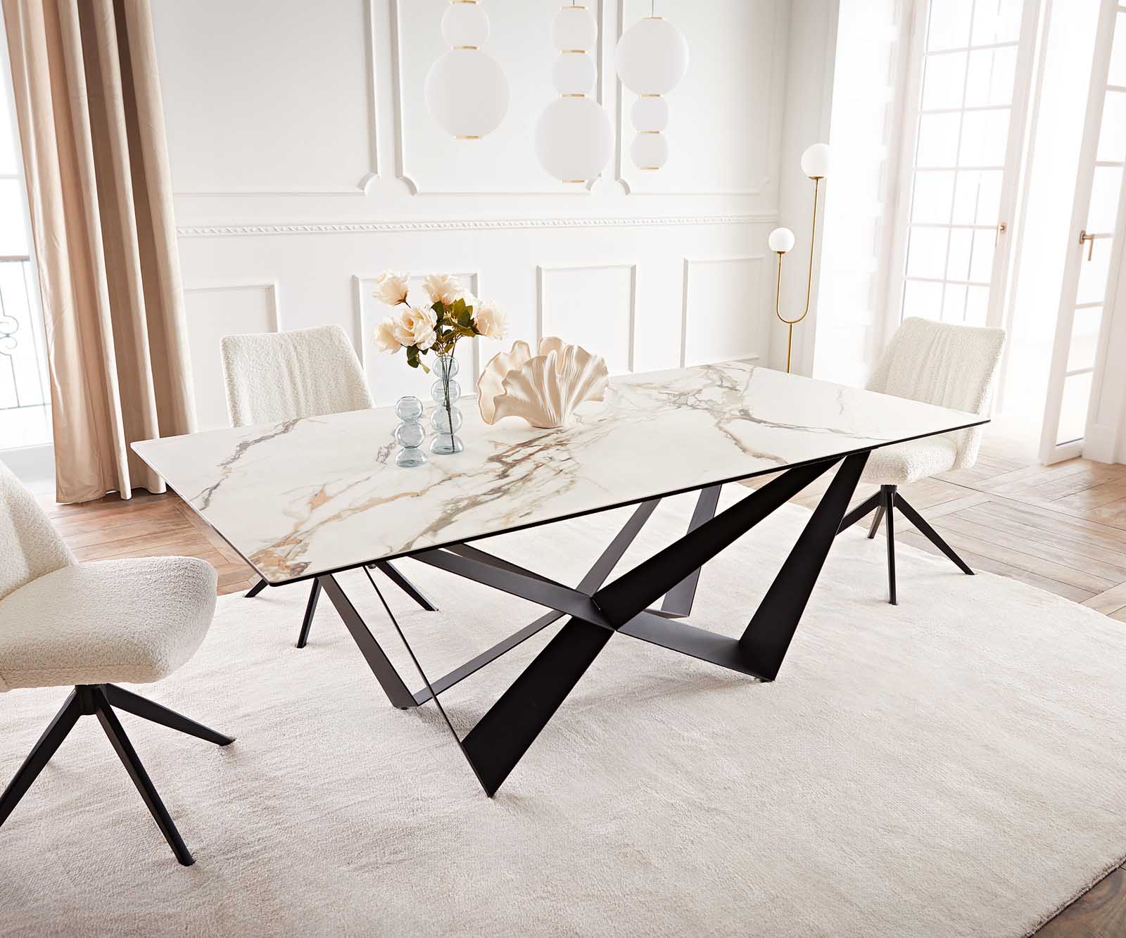 Eetkamertafel Edge 200x100 keramiek Calacatta Luxe wit-goud-grijs spider vlak staal zwart